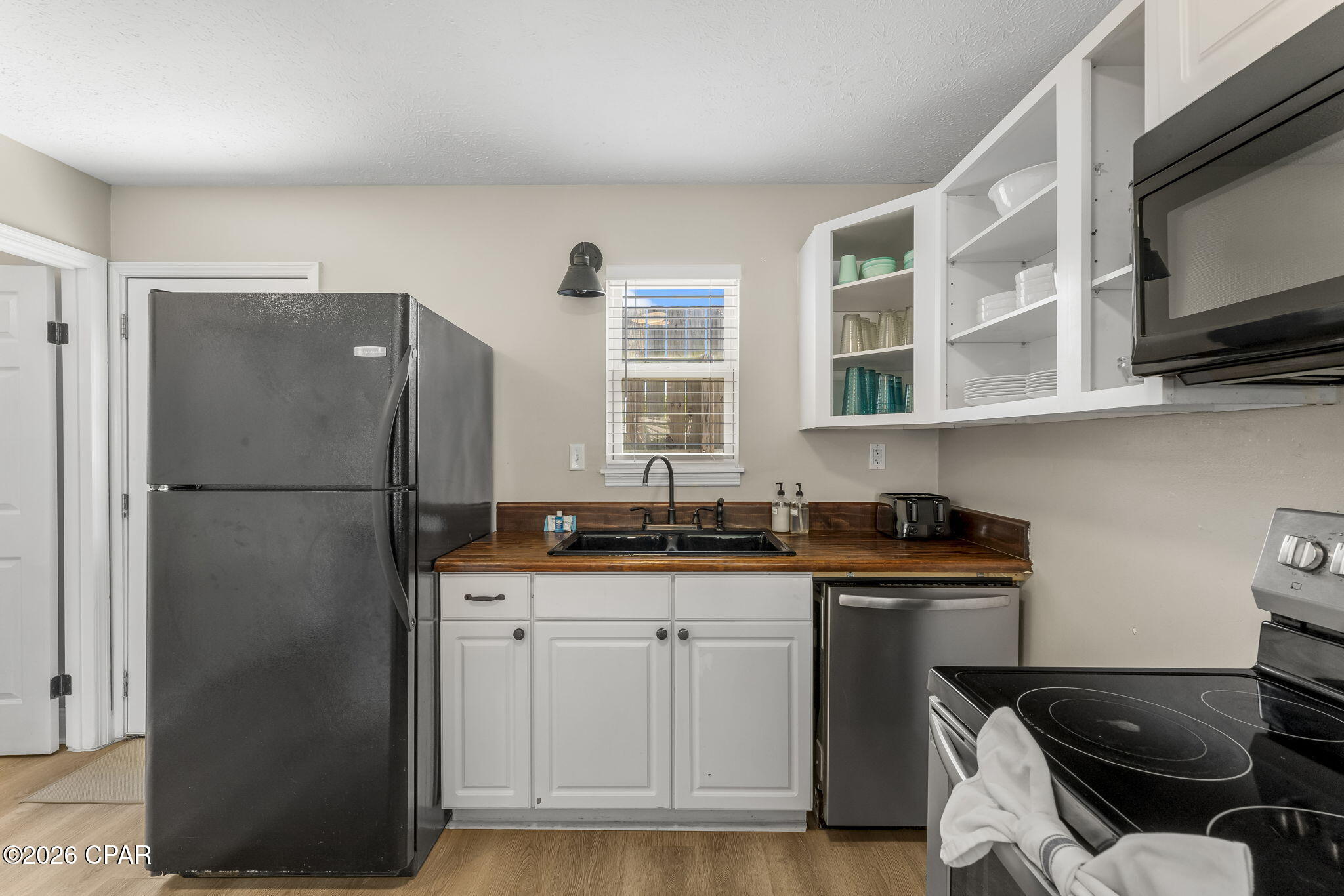 Biltmore Beach 1st Add - Residential