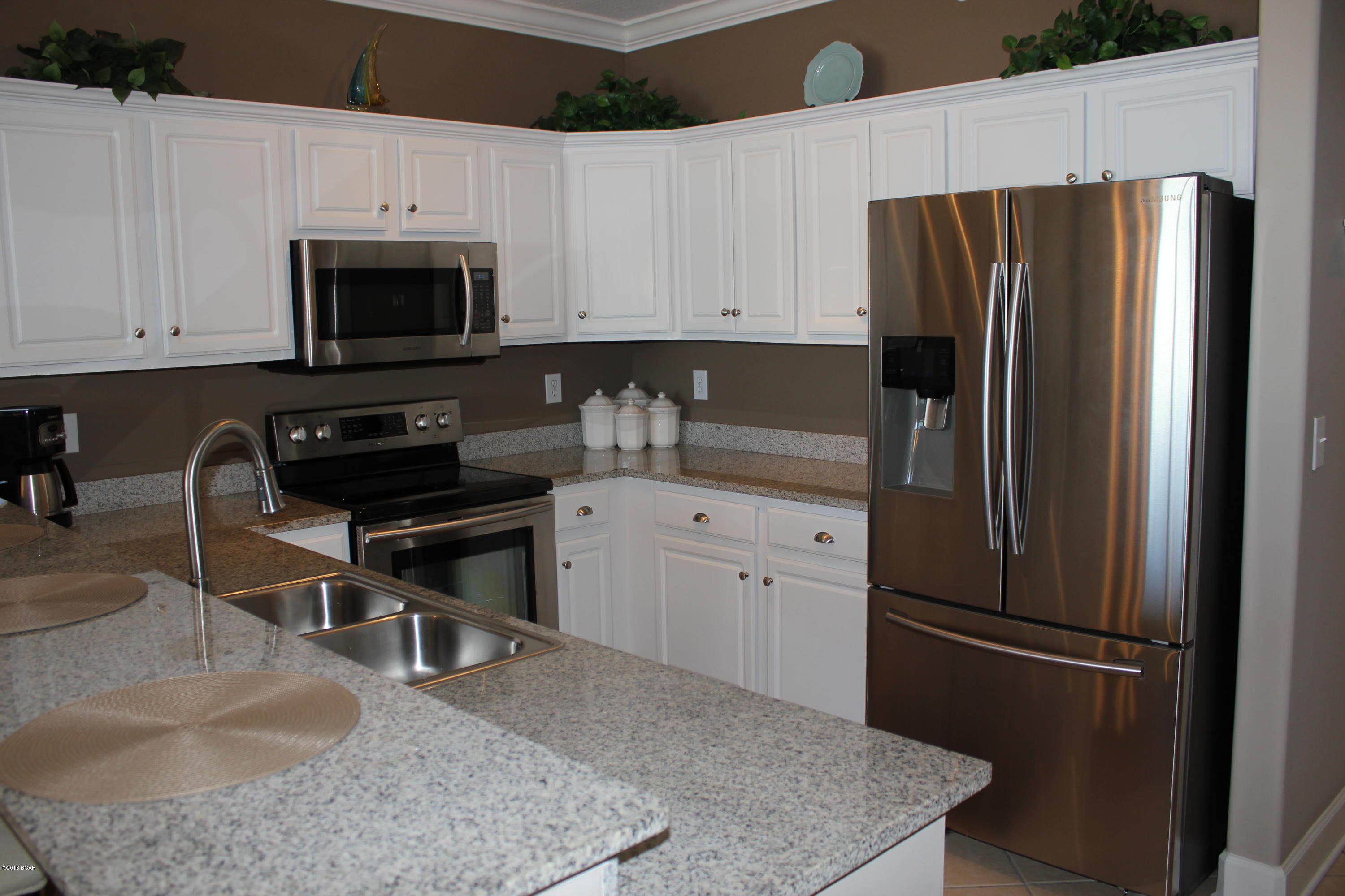 Emerald Isle - Residential