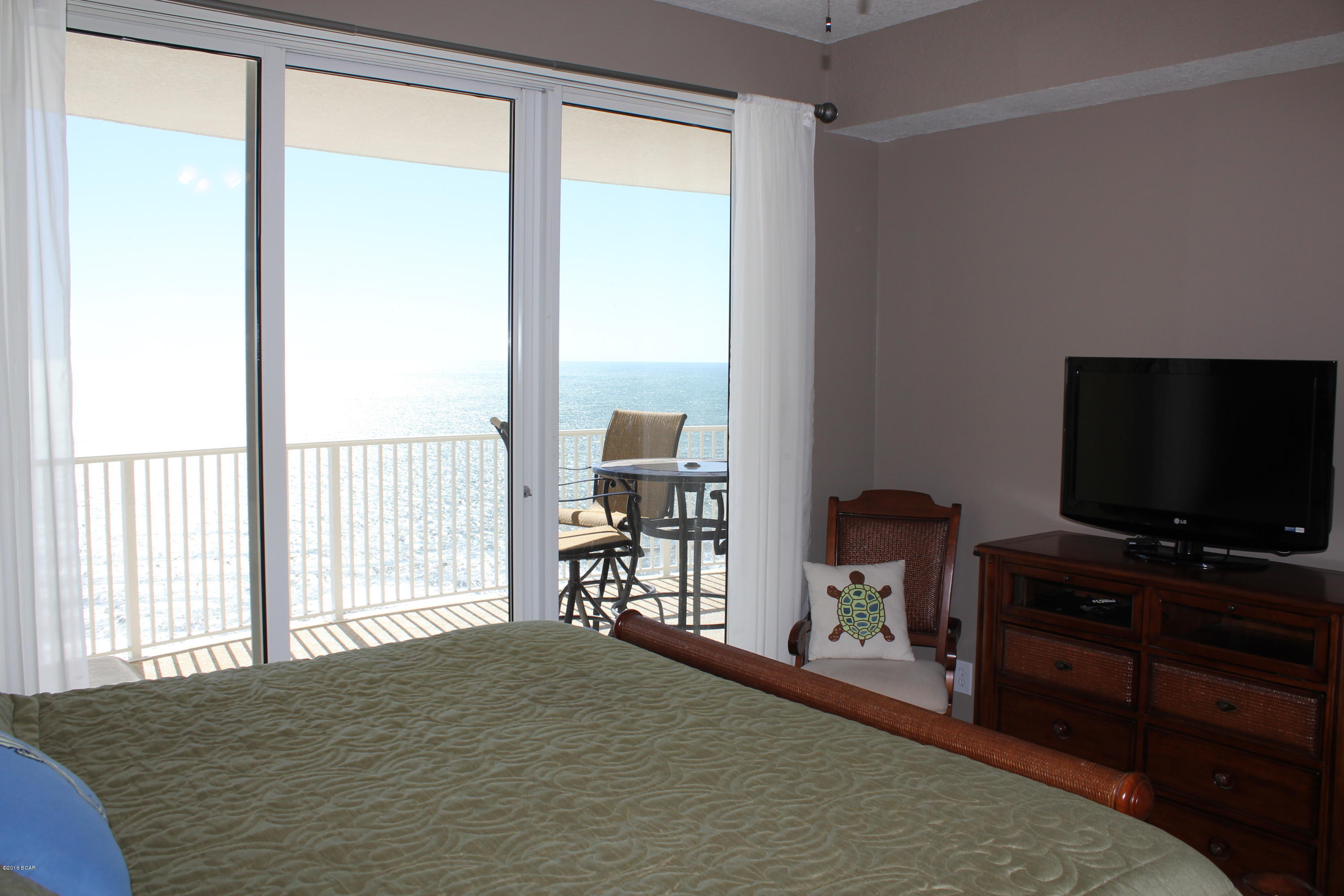 Emerald Isle - Residential