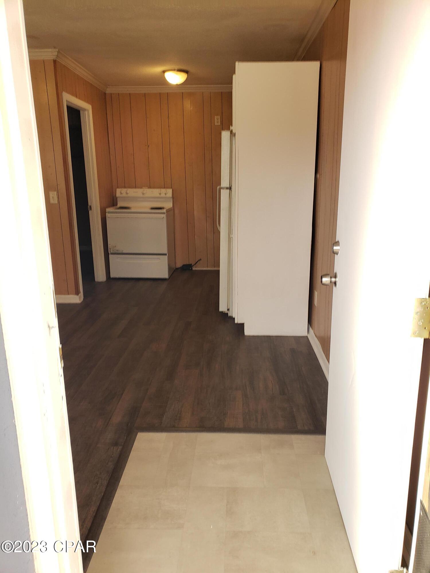 [No Recorded Subdiv] - Residential Lease