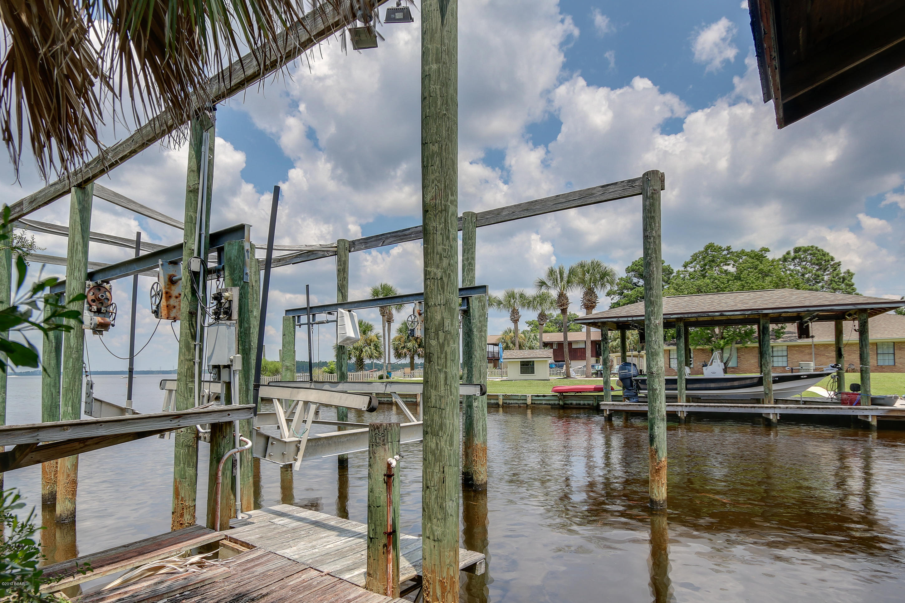 Baywood Shores Est Unit 5 - Residential