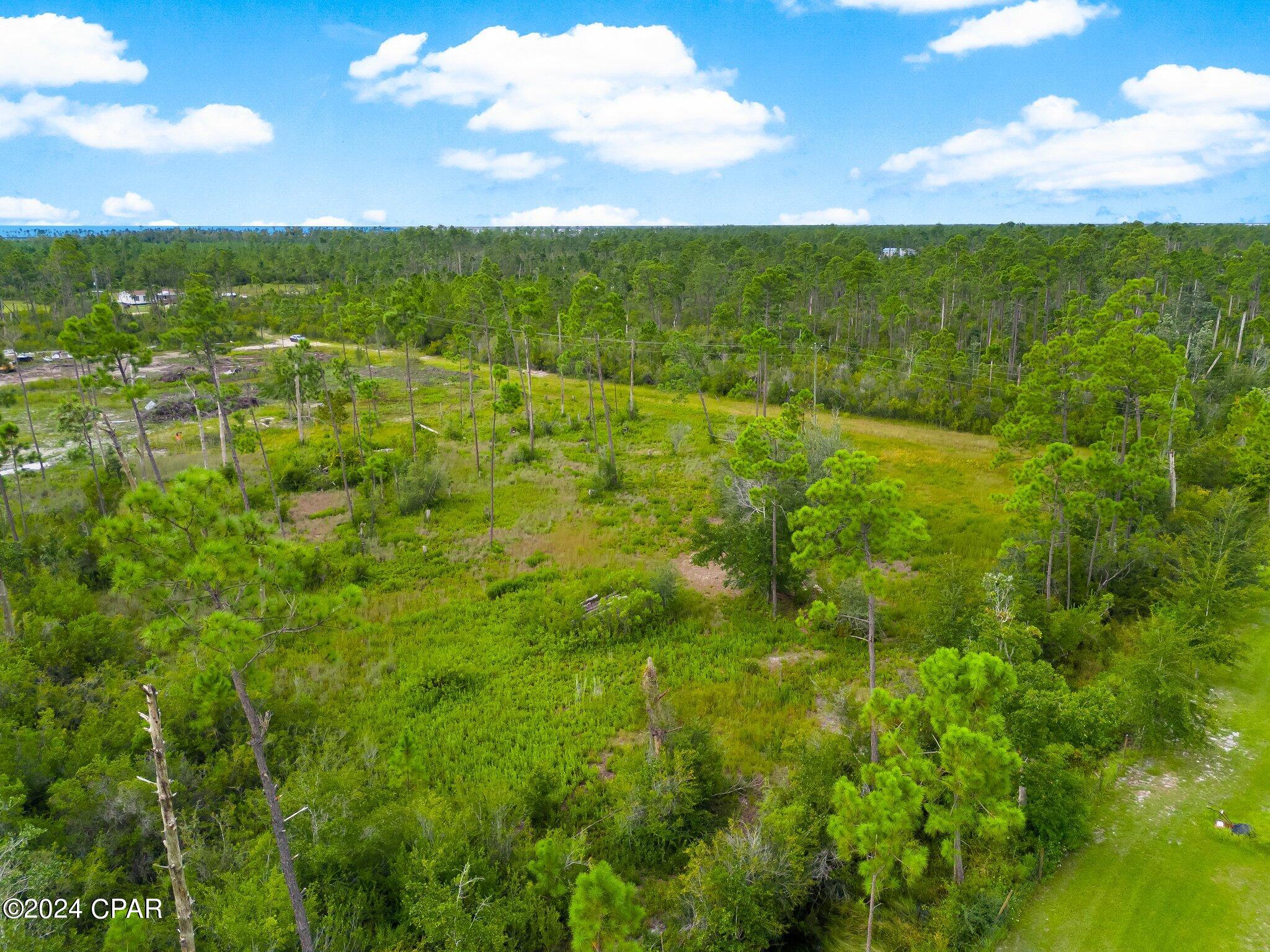 East Bay Point - Land