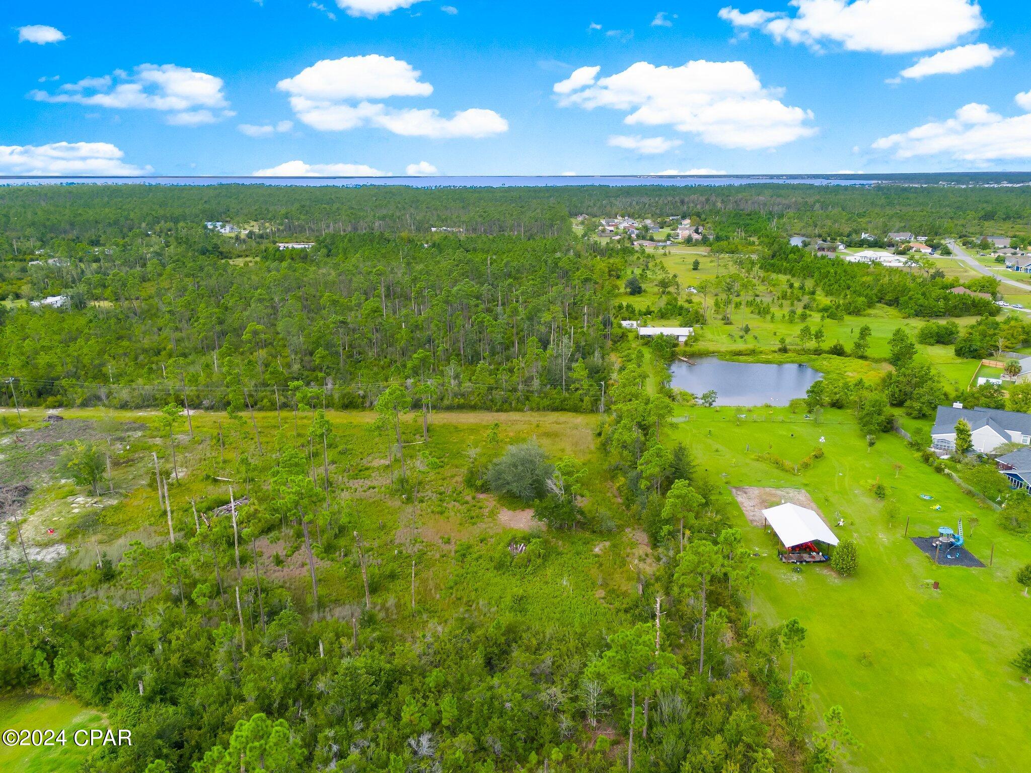 East Bay Point - Land