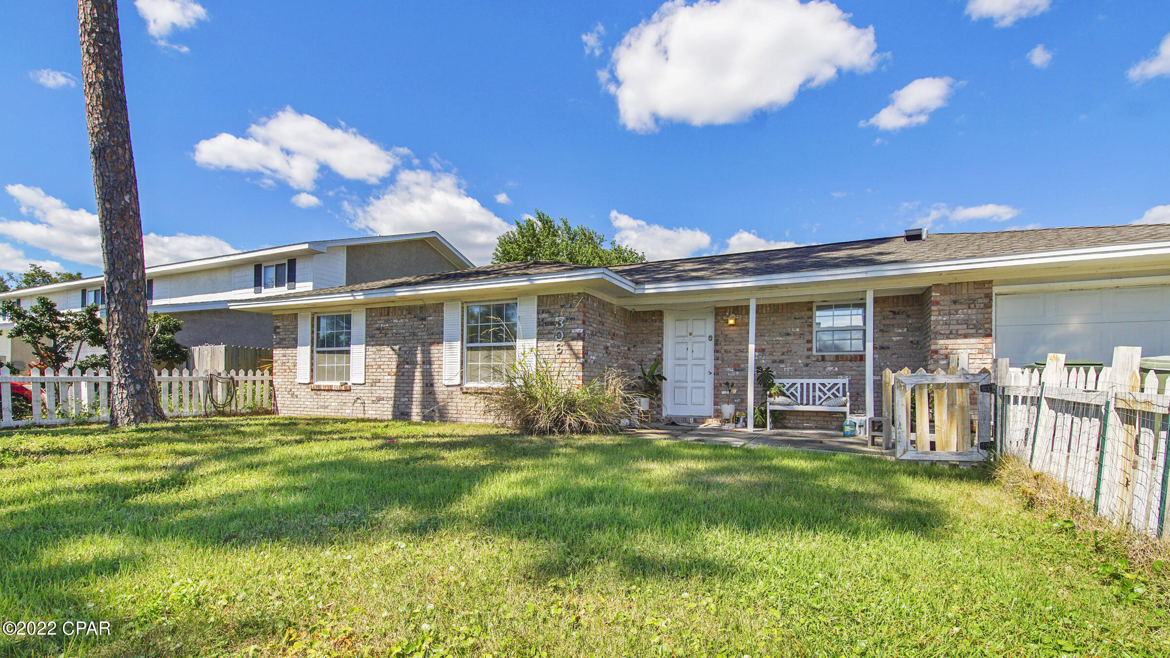 Gulf Coast Village U-1 - Residential Lease