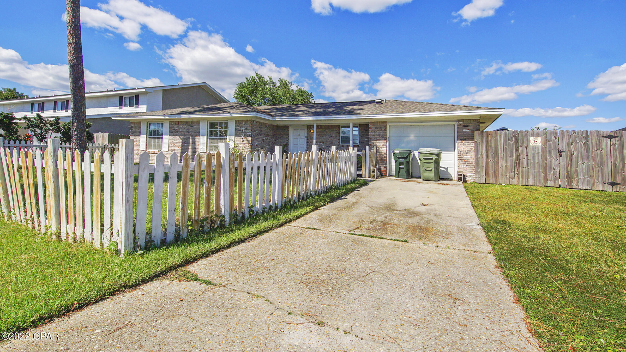 Gulf Coast Village U-1 - Residential Lease