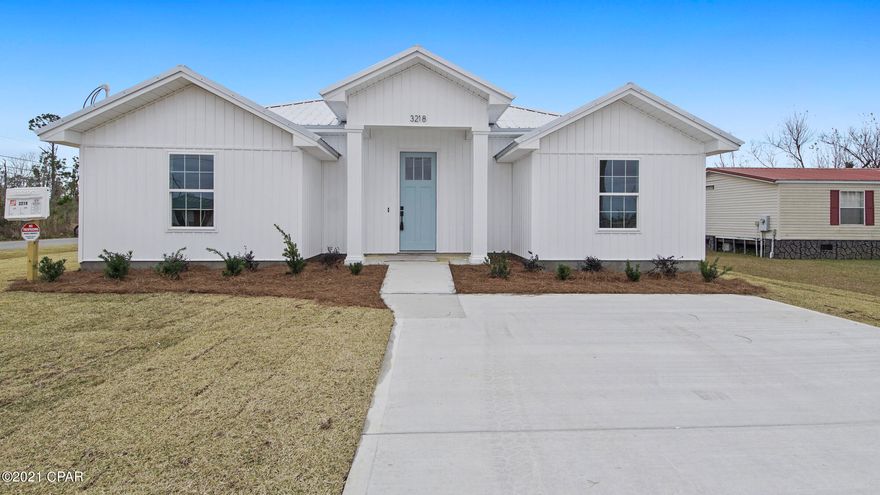 NEWER CONSTRUCTION HOME for rent! Home features an open floor plan, stainless steel appliances, modern cabinets and flooring, with neutral colors throughout. Call today to see this beautiful home that offers the peace of mind a new house brings! For applications, please visit our website at whenyouthinkrentals.com.