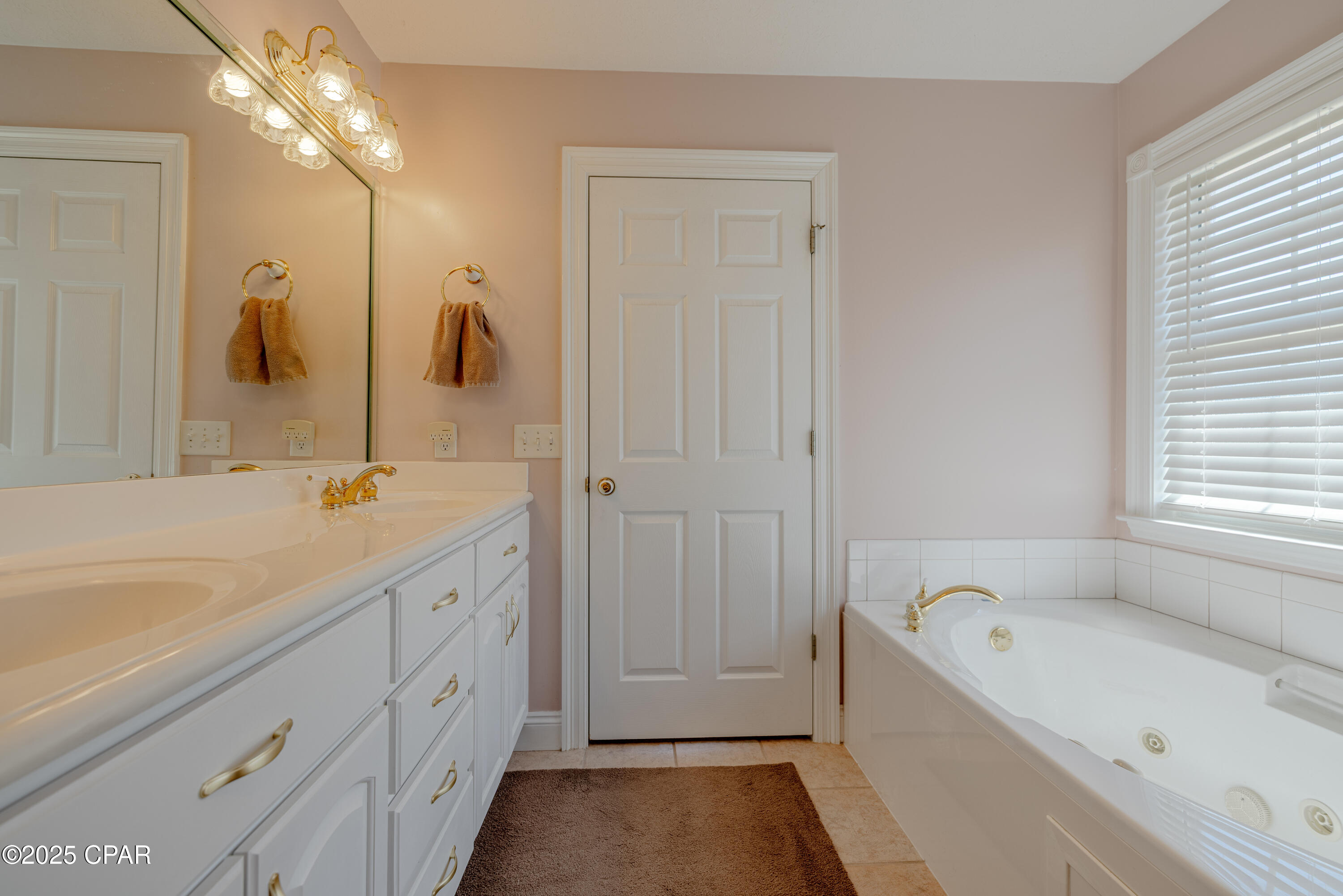 Pine Lake Estates - Residential