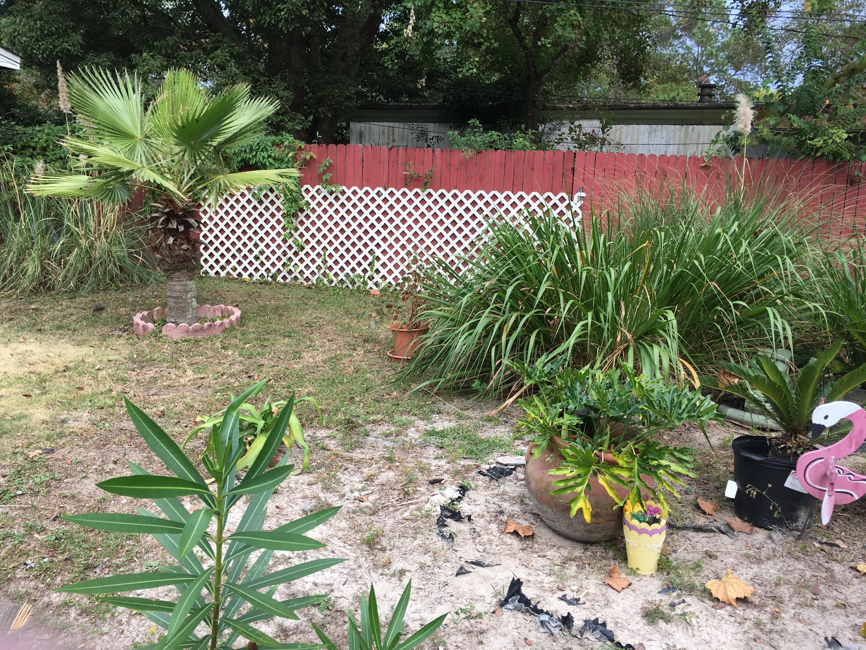 Lane Mobile Home Est U-1 - Residential