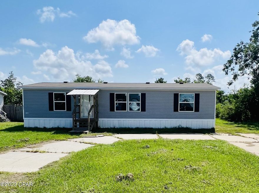 Entereted for comp purposes only. Nice doublewide that has been well taken care of.