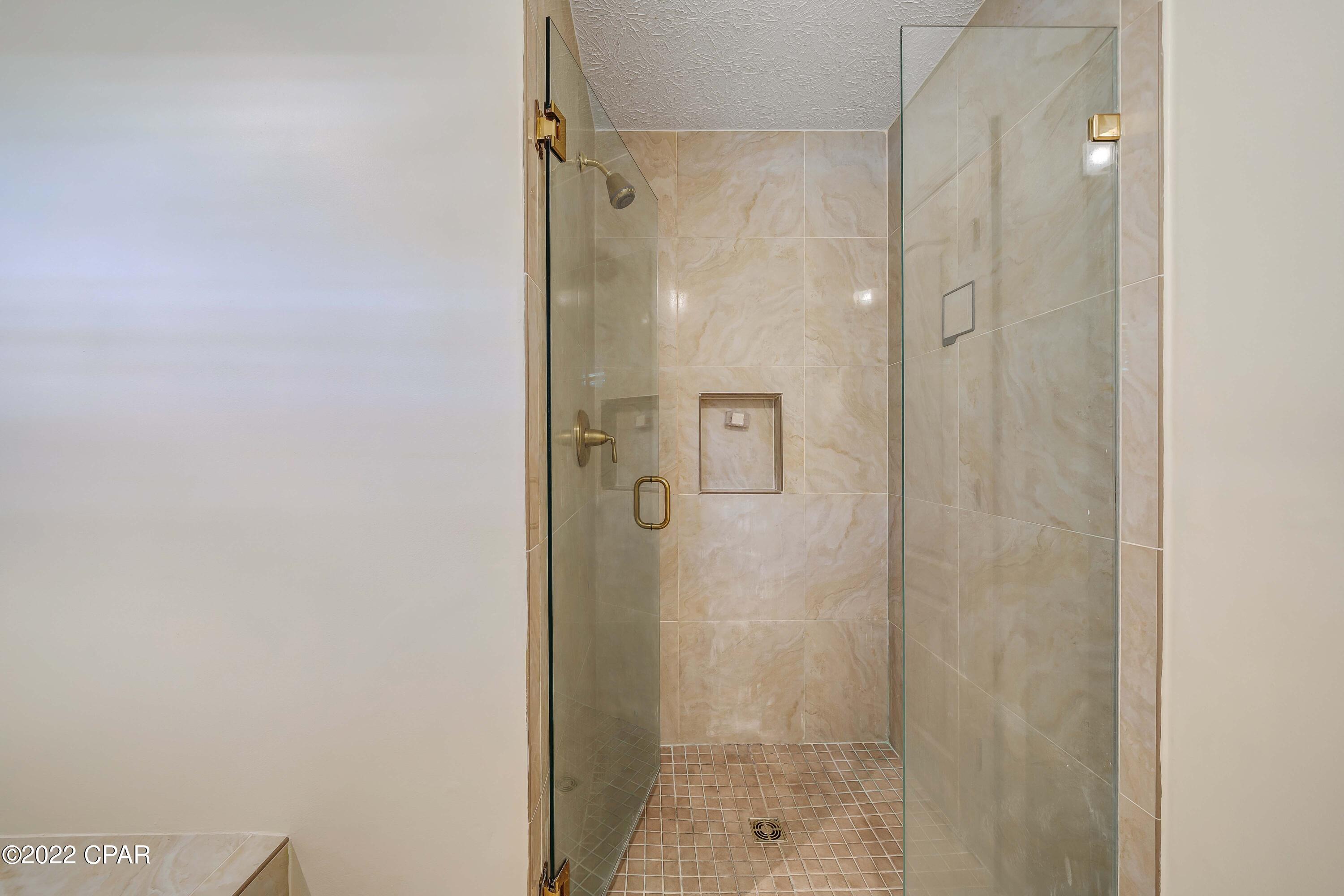 North Lagoon Oaks 9th - Residential