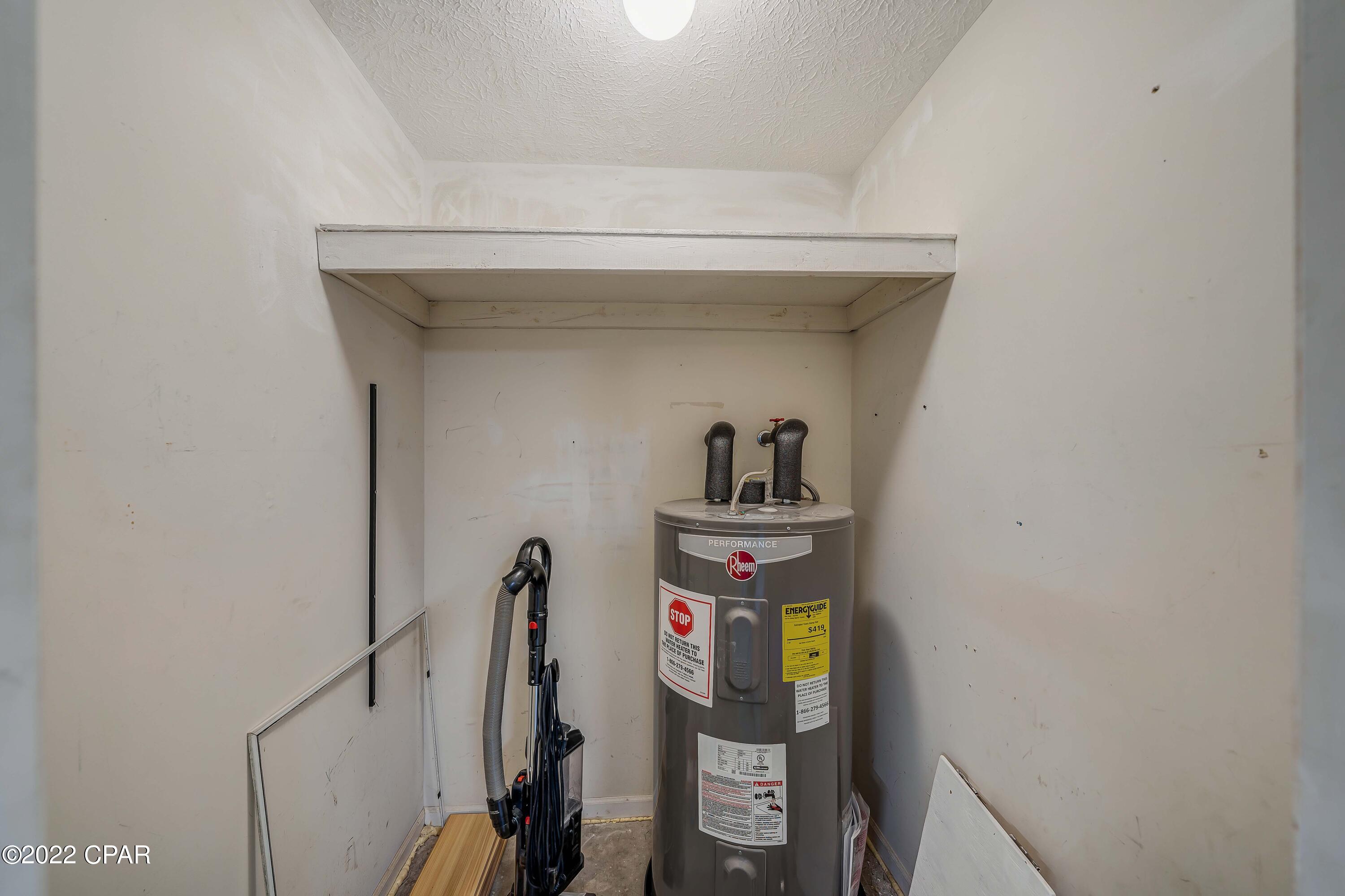 North Lagoon Oaks 9th - Residential