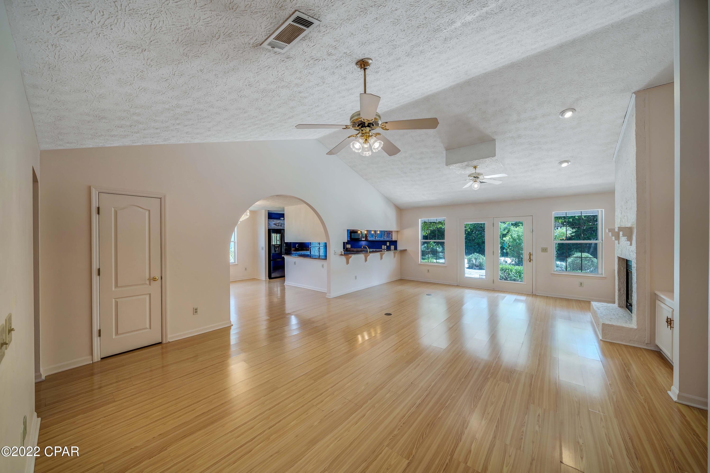 North Lagoon Oaks 9th - Residential