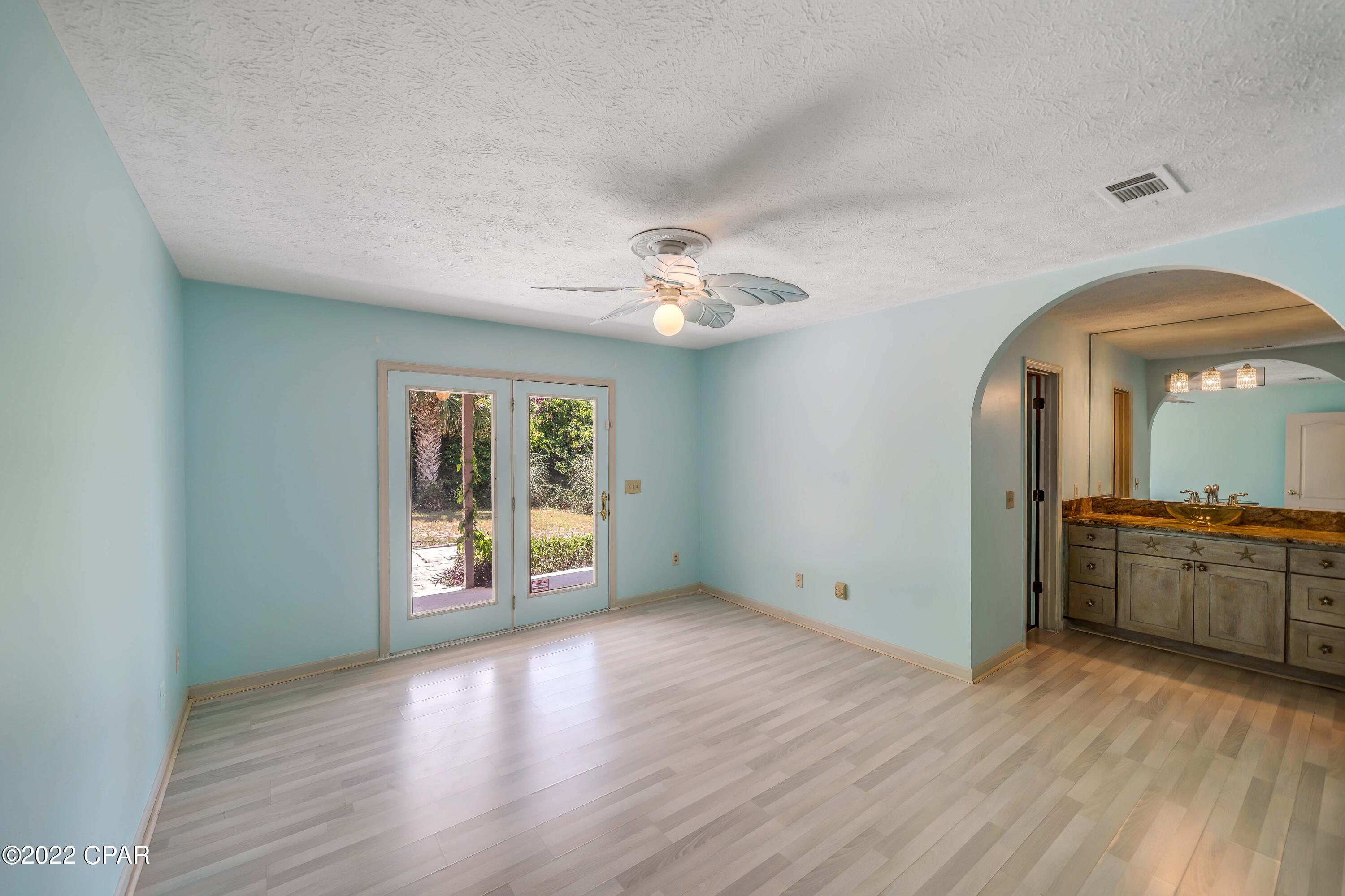 North Lagoon Oaks 9th - Residential