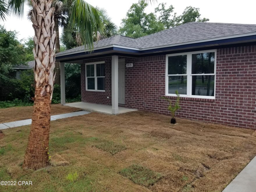 August move-in special. All New Available Today 2-bedroom 2-full bath with open floor plan, large open kitchen & family room. Large master bedroom & nice size closet with walk-in shower in master bathroom. The additional bedroom is also large & is next to the full bathroom with tub/shower combo. utility room with washer & dryer hook-ups and lots of closets & storage. This home has both front & back porch with private double driveway in the back of home next to Back yard. Close to everything. No Pets.