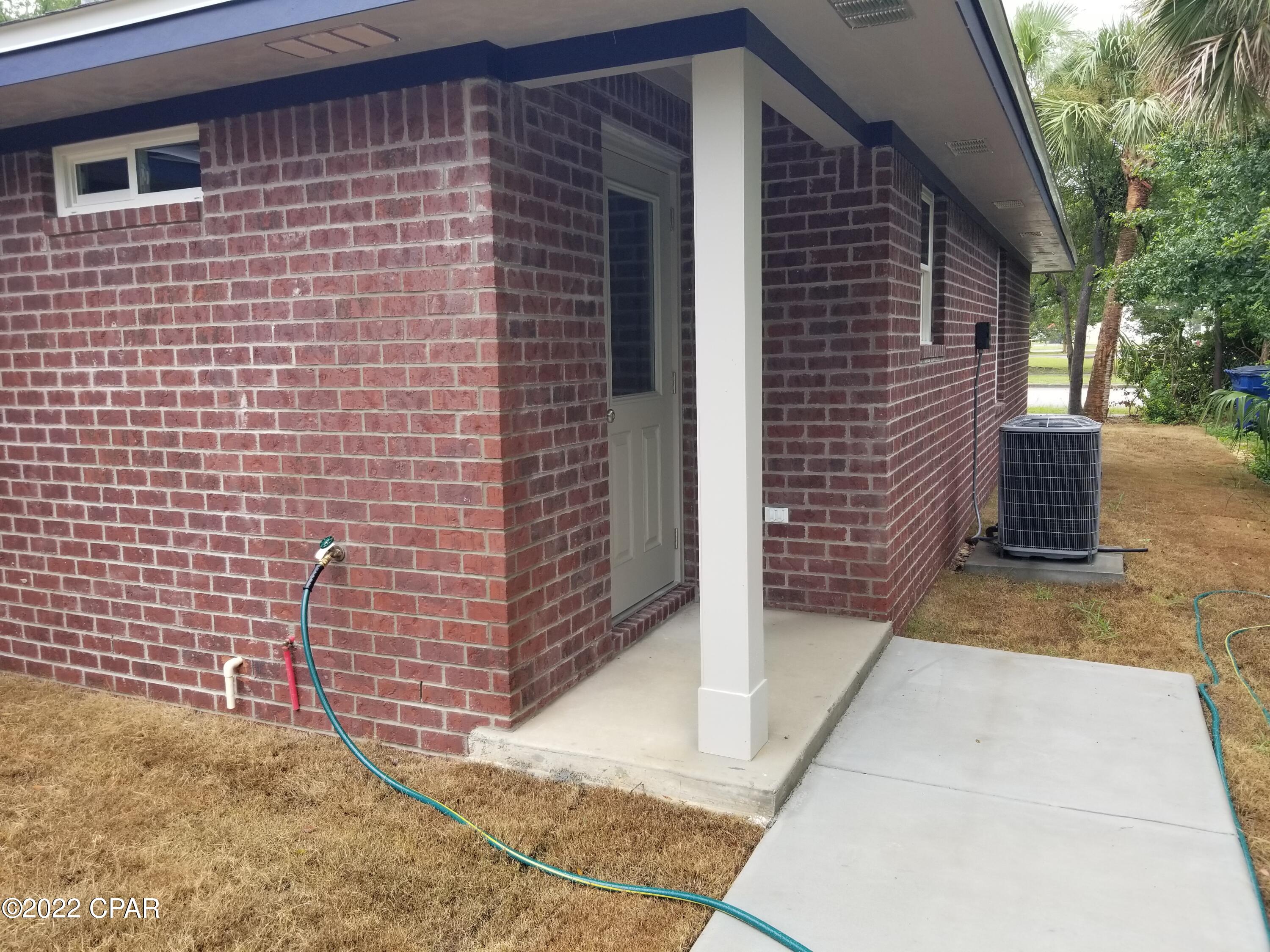 [No Recorded Subdiv] - Residential Lease