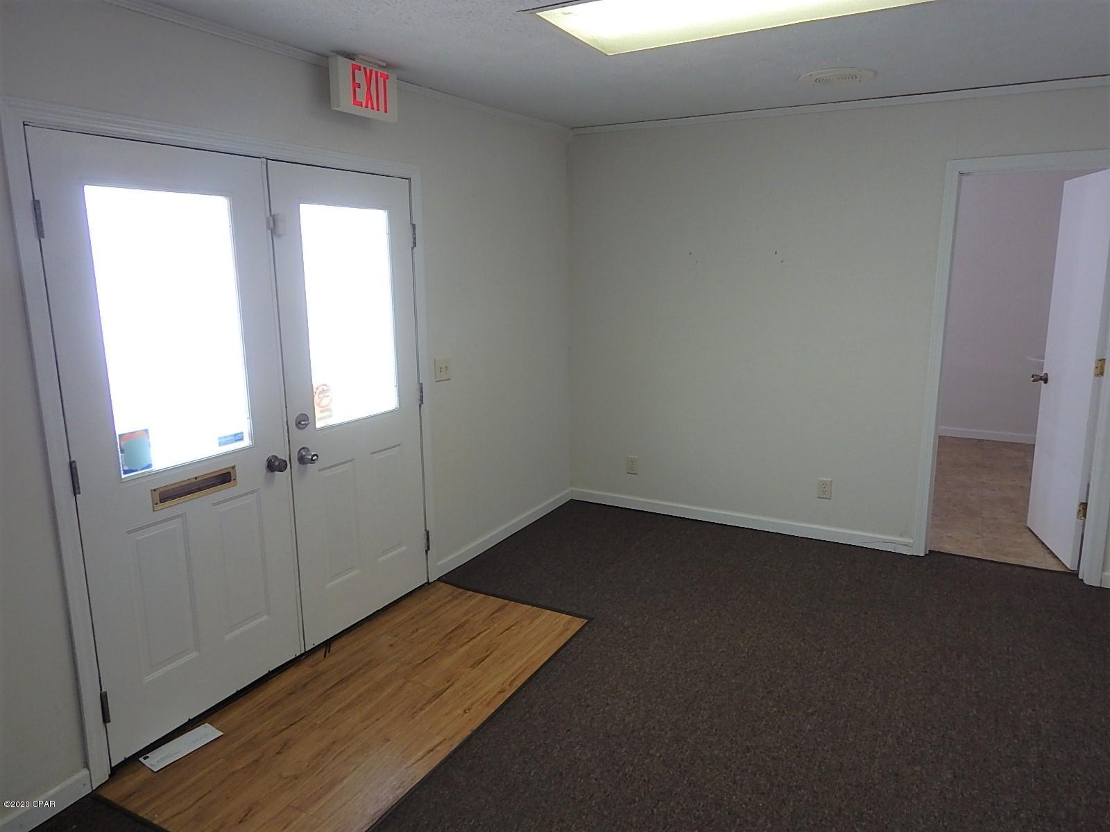 No Named Subdivision - Commercial Lease