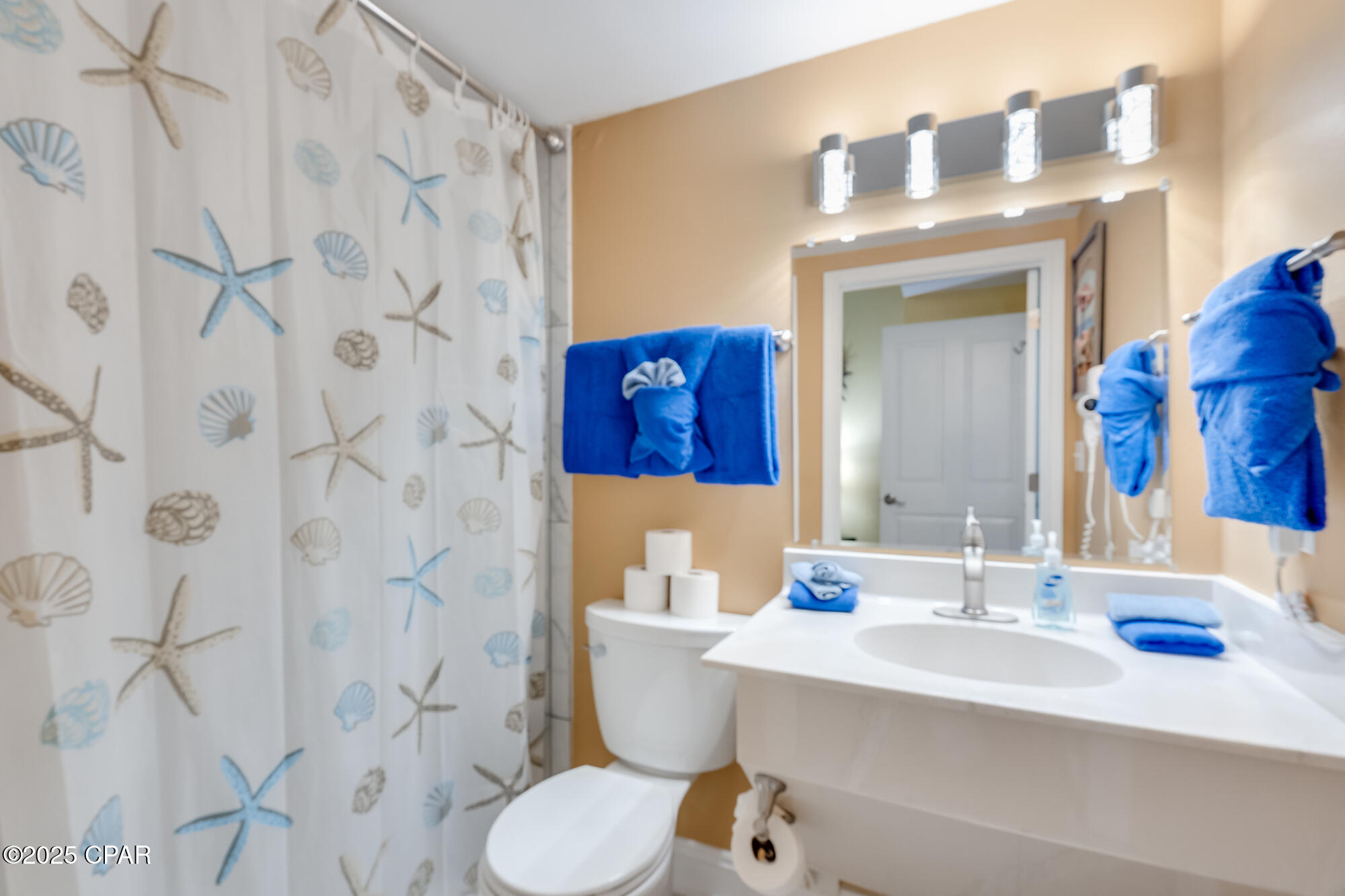 Shores Of Panama - Residential