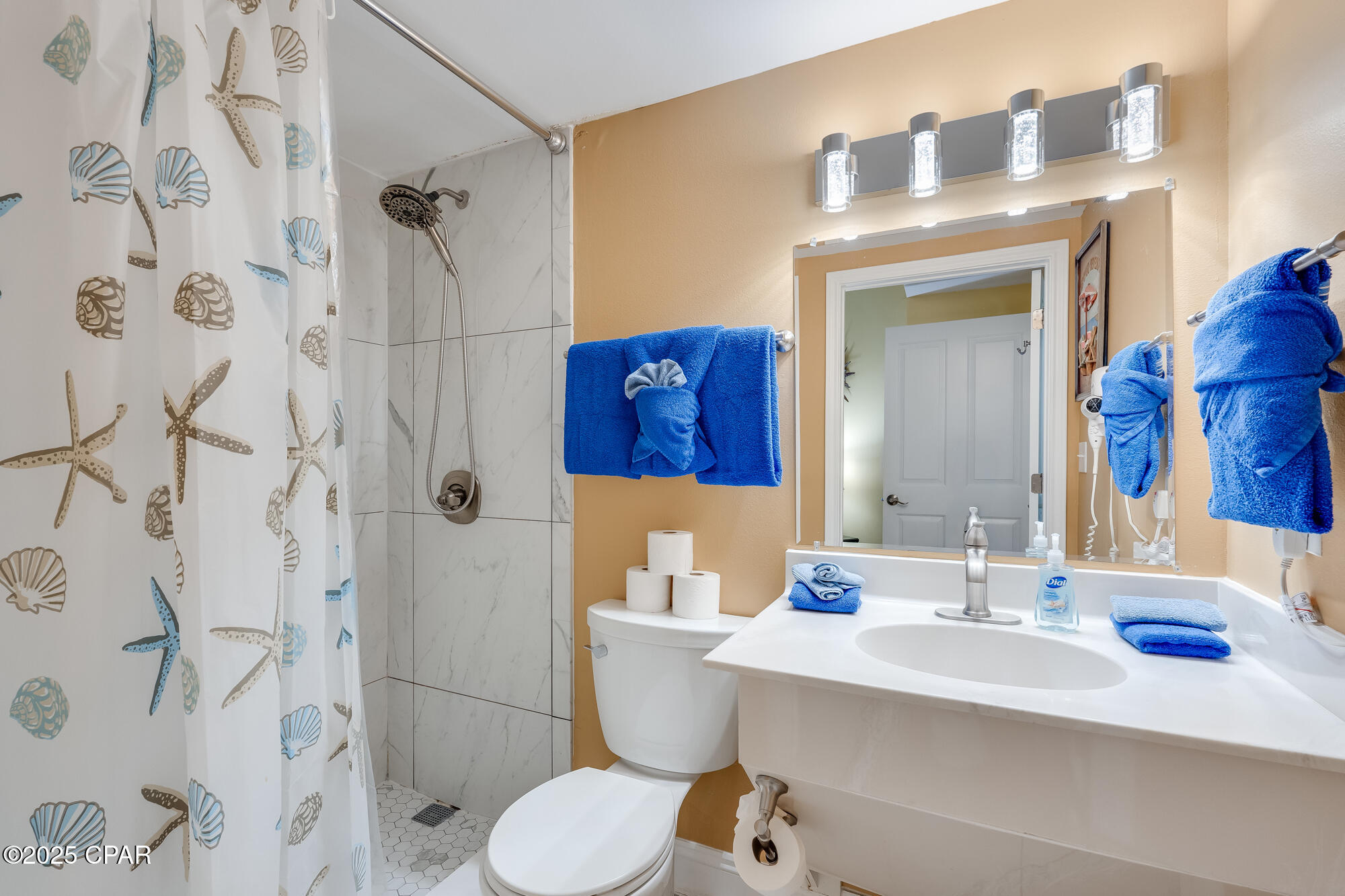 Shores Of Panama - Residential