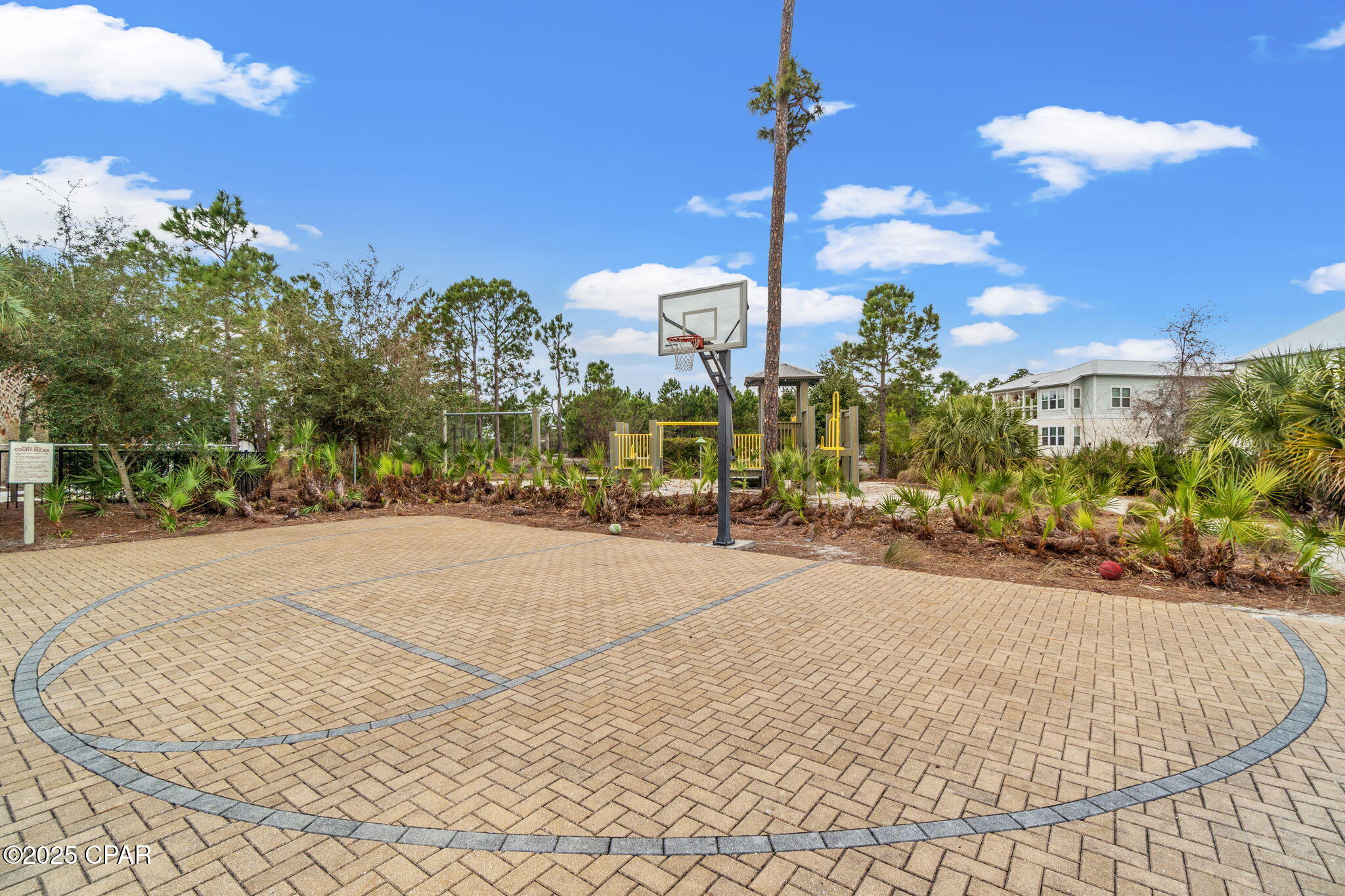 Martinique Phase II - Land