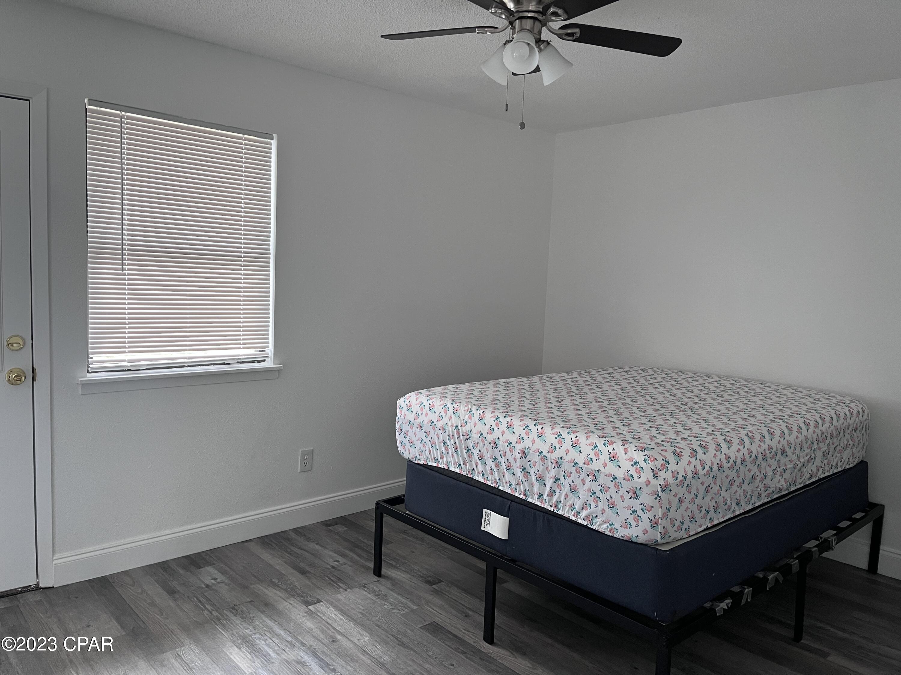 [No Recorded Subdiv] - Residential Lease