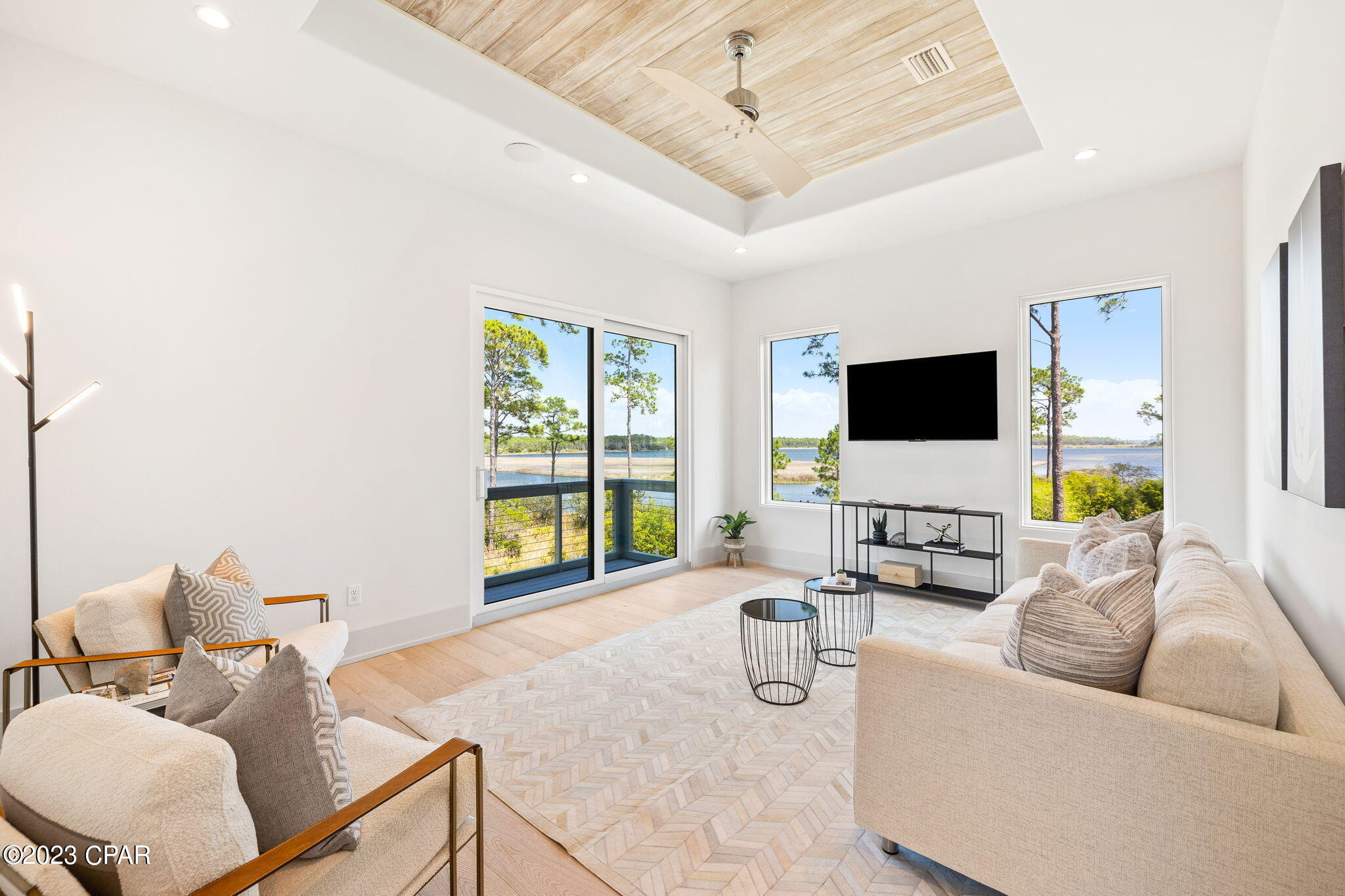 Rivercamps On Crooked Creek - Residential