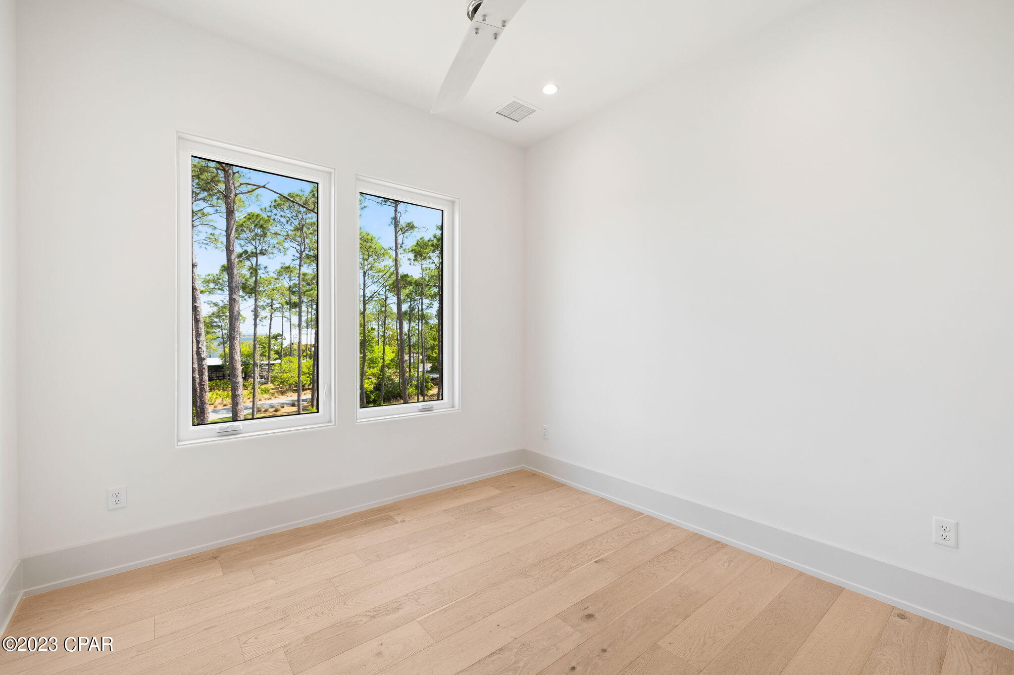 Rivercamps On Crooked Creek - Residential