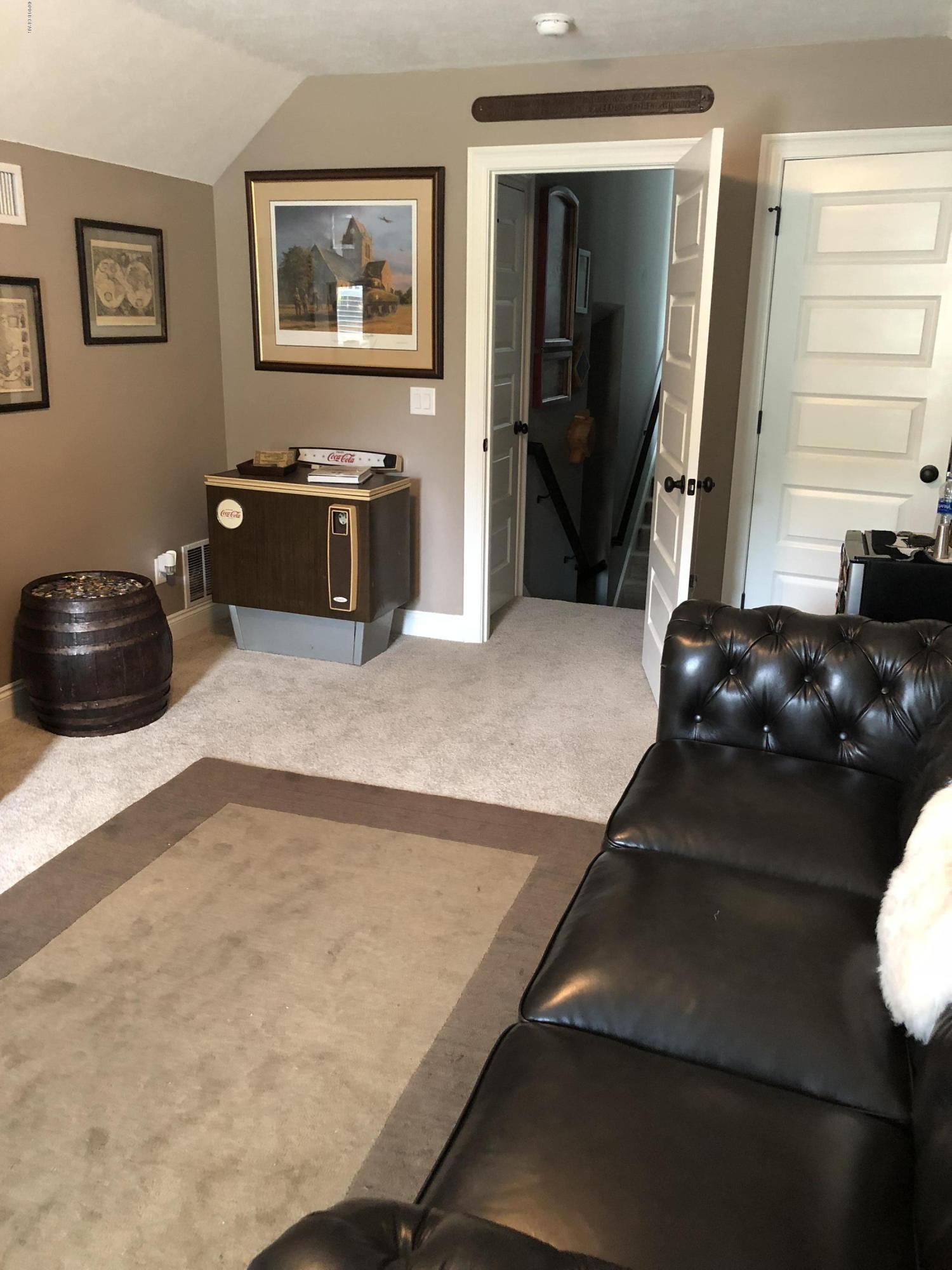 Hawks Landing - Residential