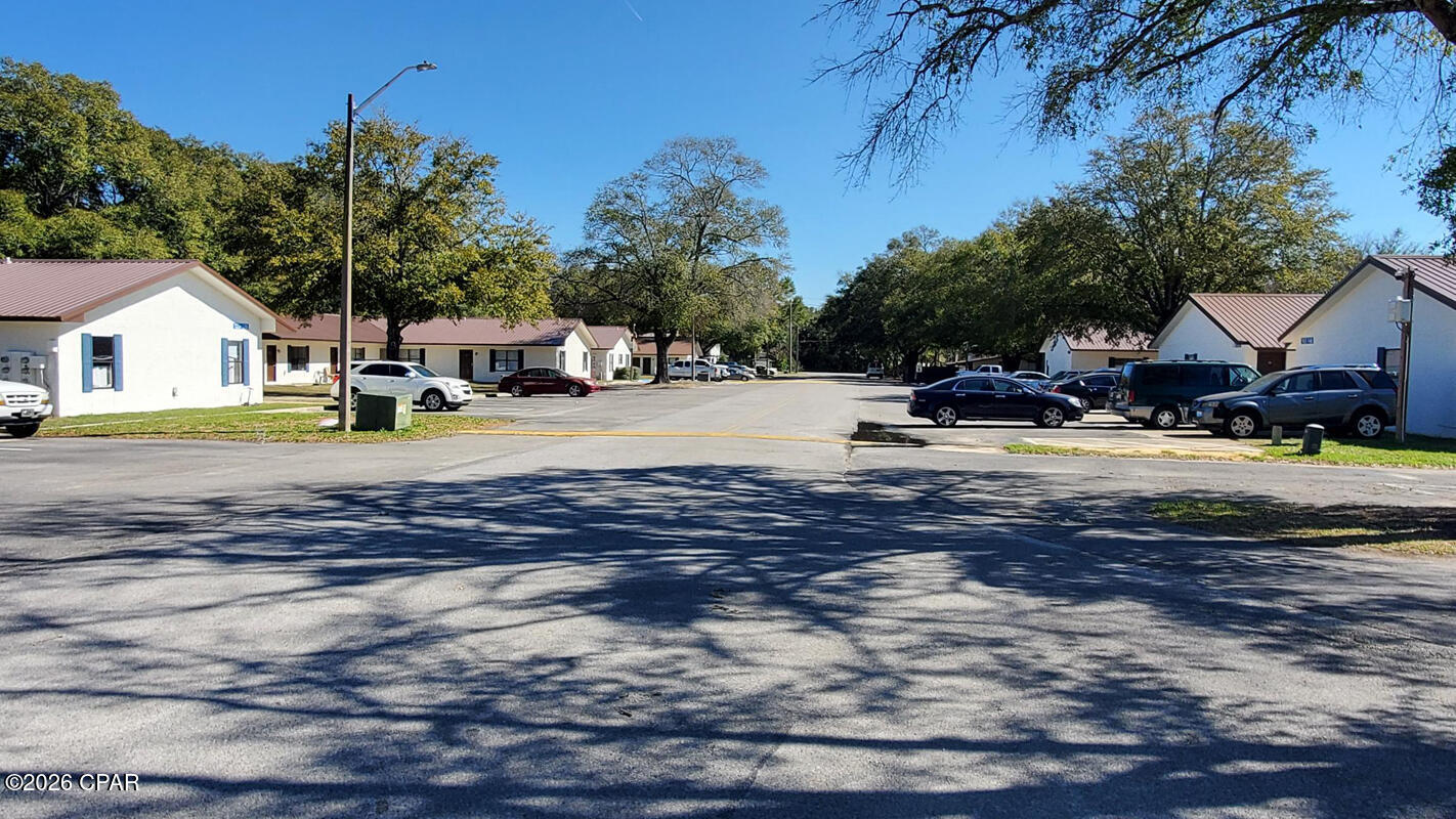 [No Recorded Subdiv] - Commercial Sale