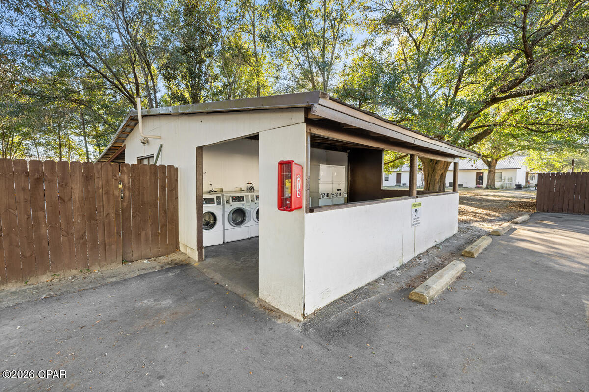 [No Recorded Subdiv] - Commercial Sale