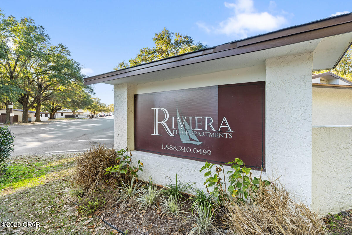 [No Recorded Subdiv] - Commercial Sale