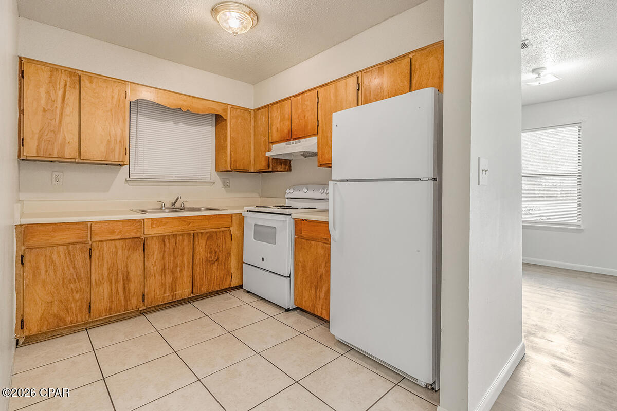 [No Recorded Subdiv] - Commercial Sale