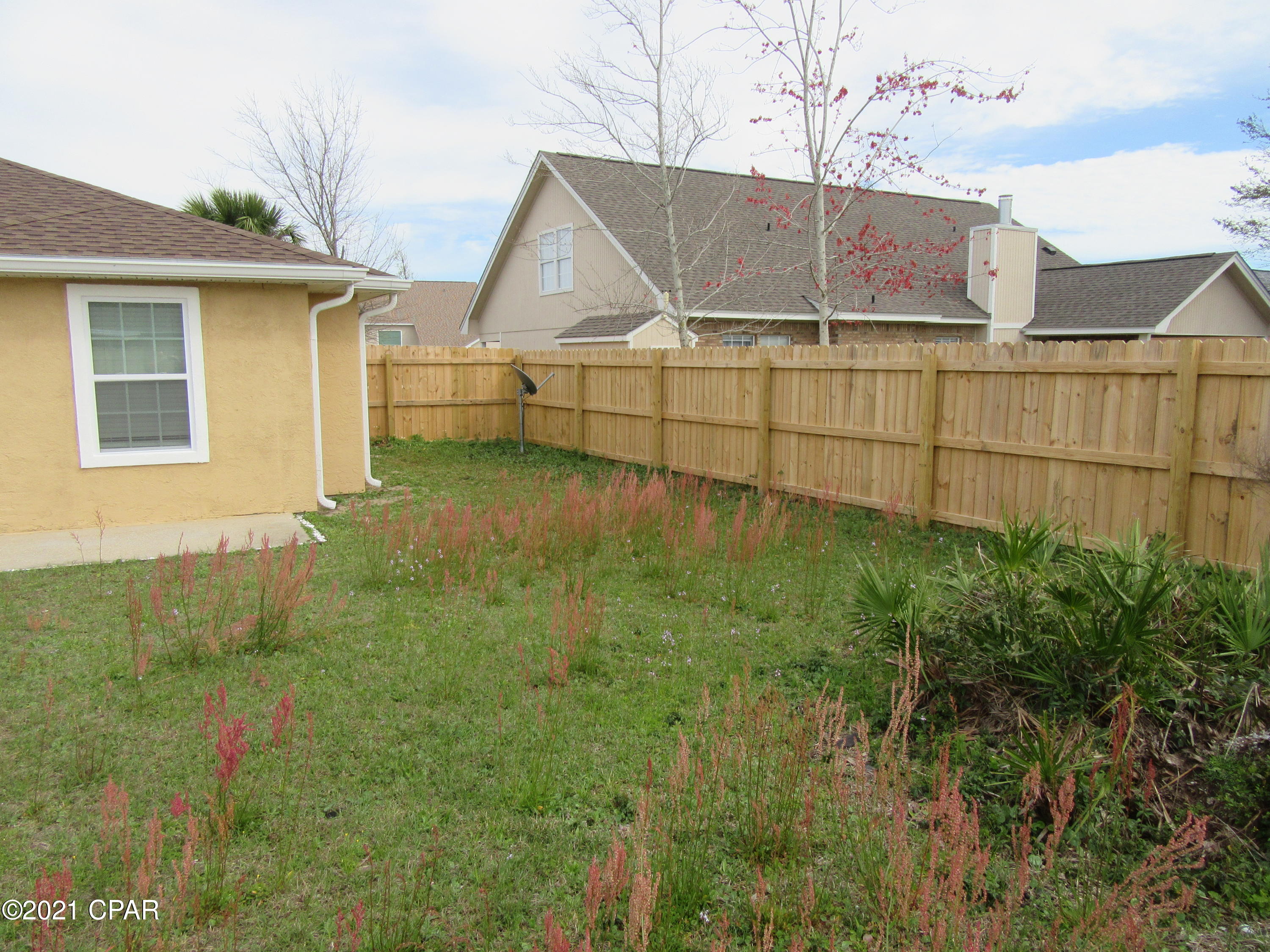 [No Recorded Subdiv] - Residential Lease