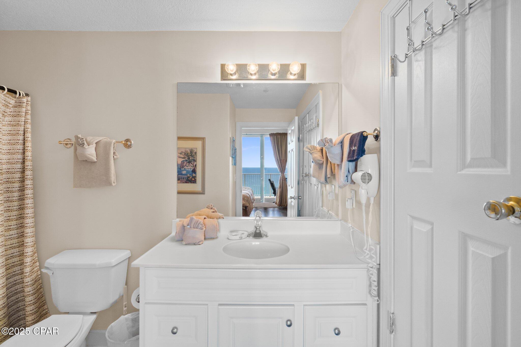 Emerald Isle - Residential