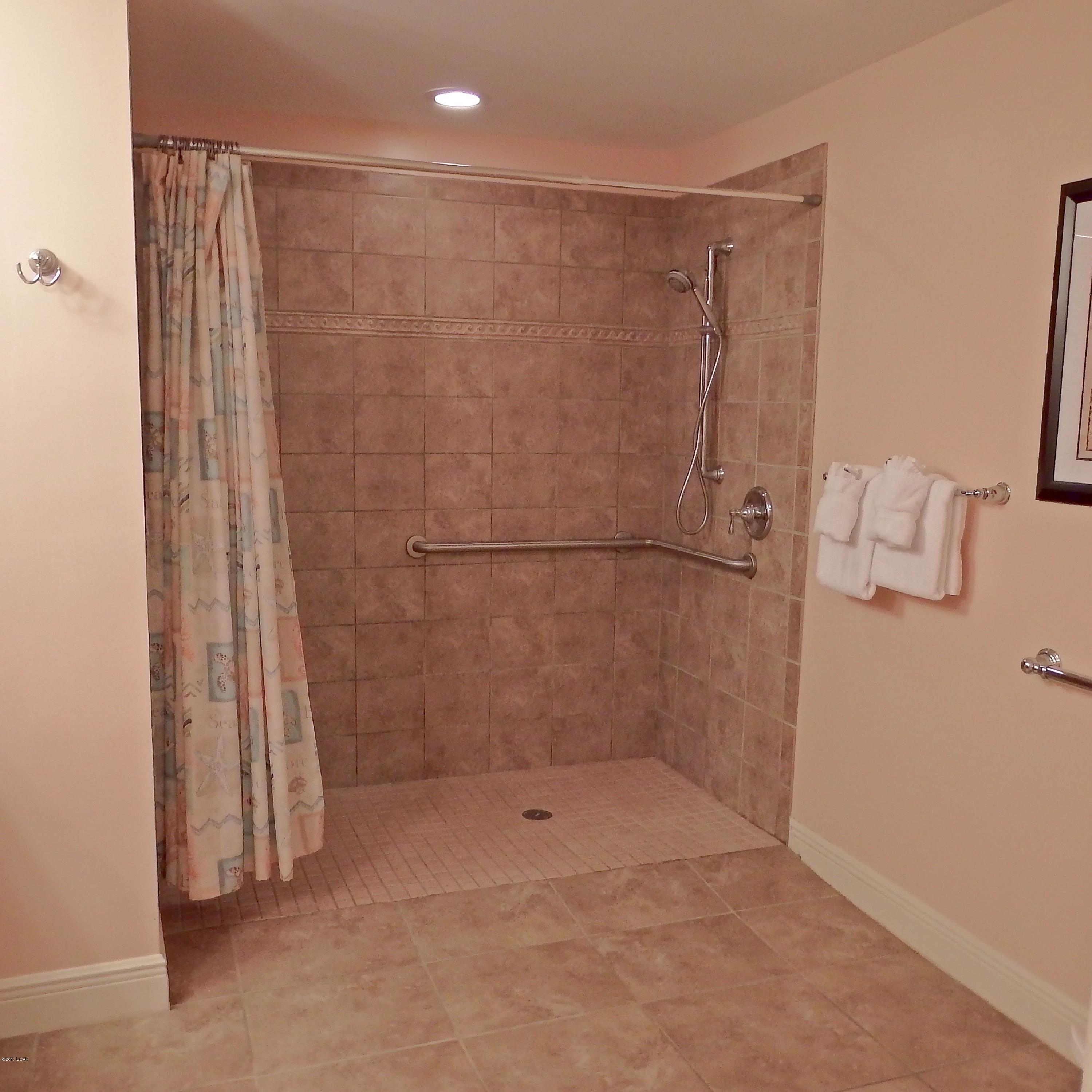 Sterling Breeze - Residential