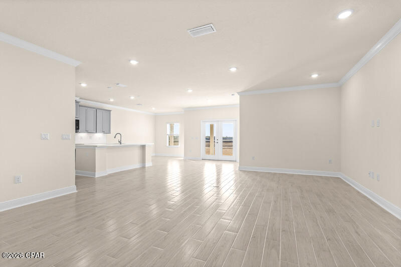 Lake Merial - Residential