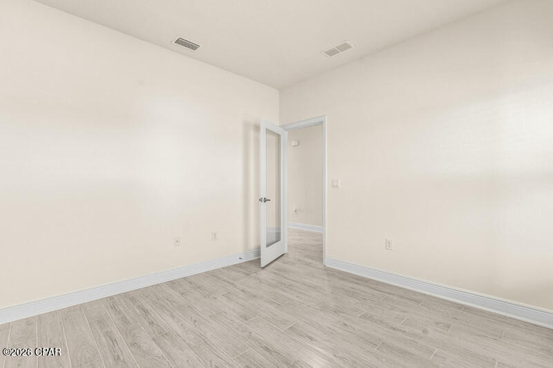 Lake Merial - Residential