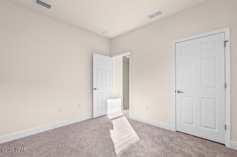 Lake Merial - Residential