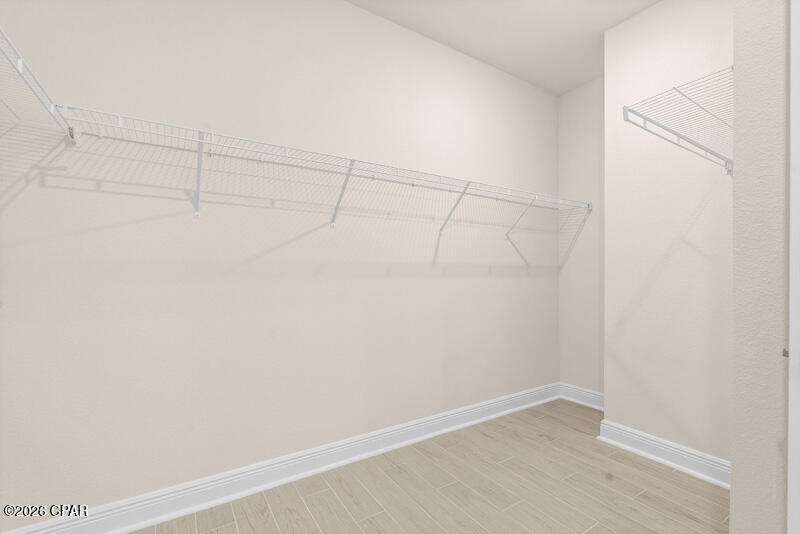 Lake Merial - Residential