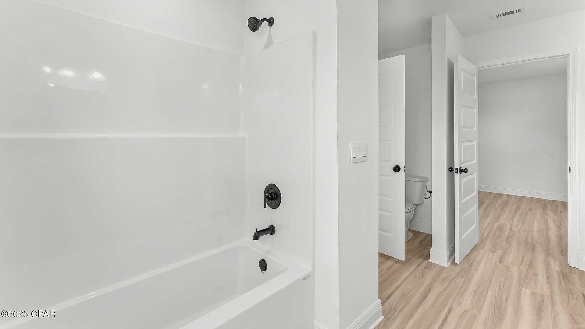 Colonial Landing - Residential