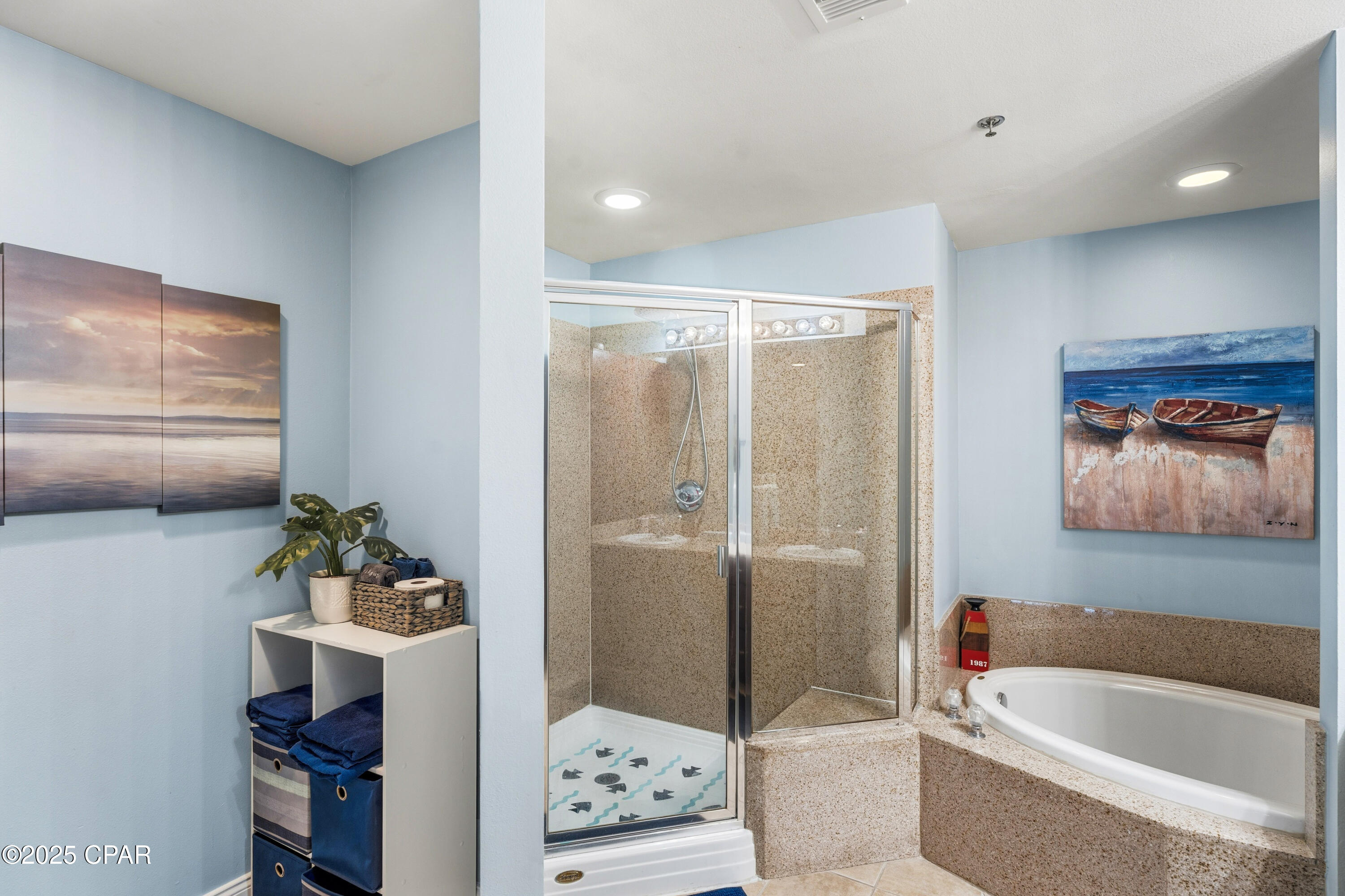 Laketown Wharf - Residential