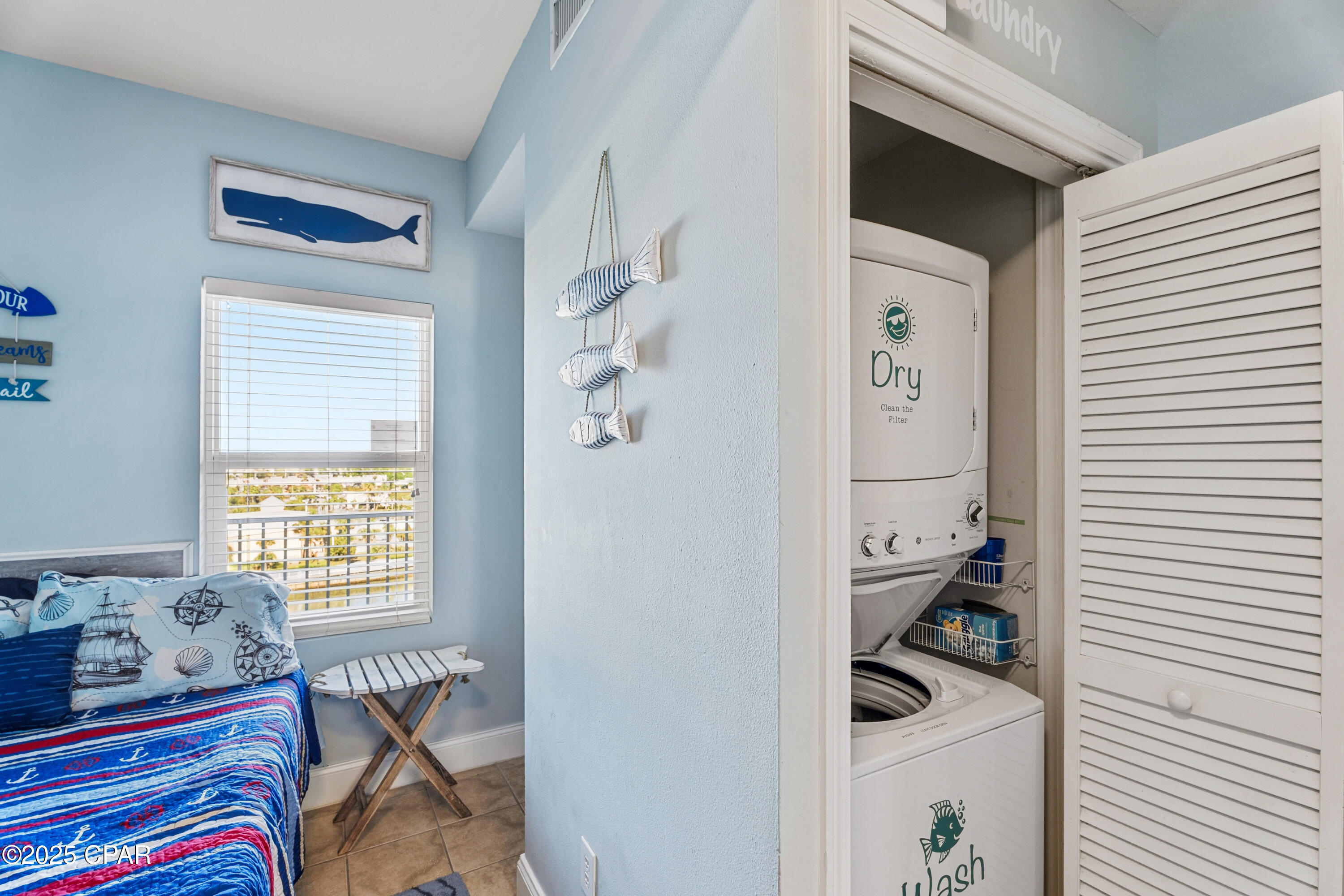 Laketown Wharf - Residential