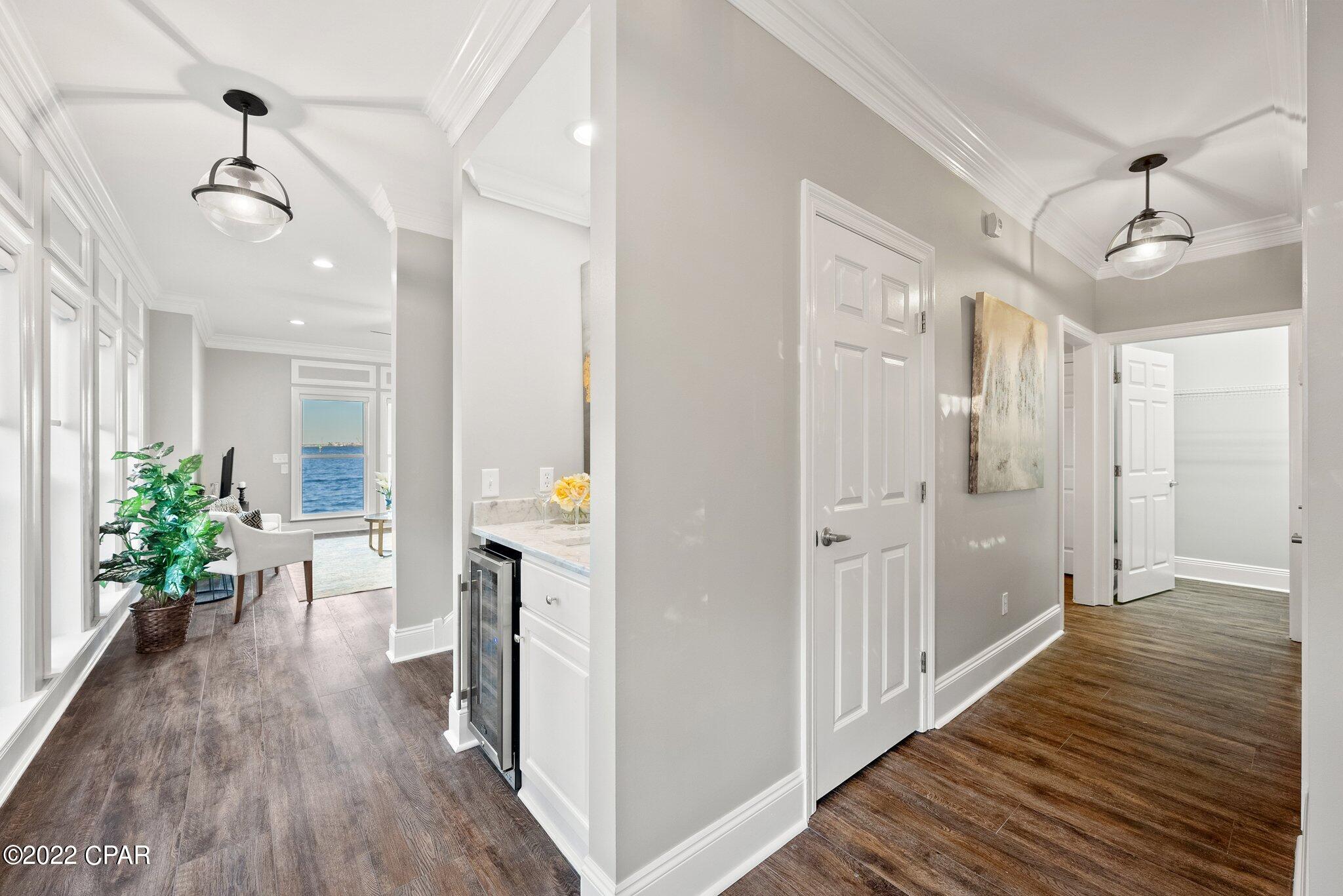 Pelican Bay - Residential