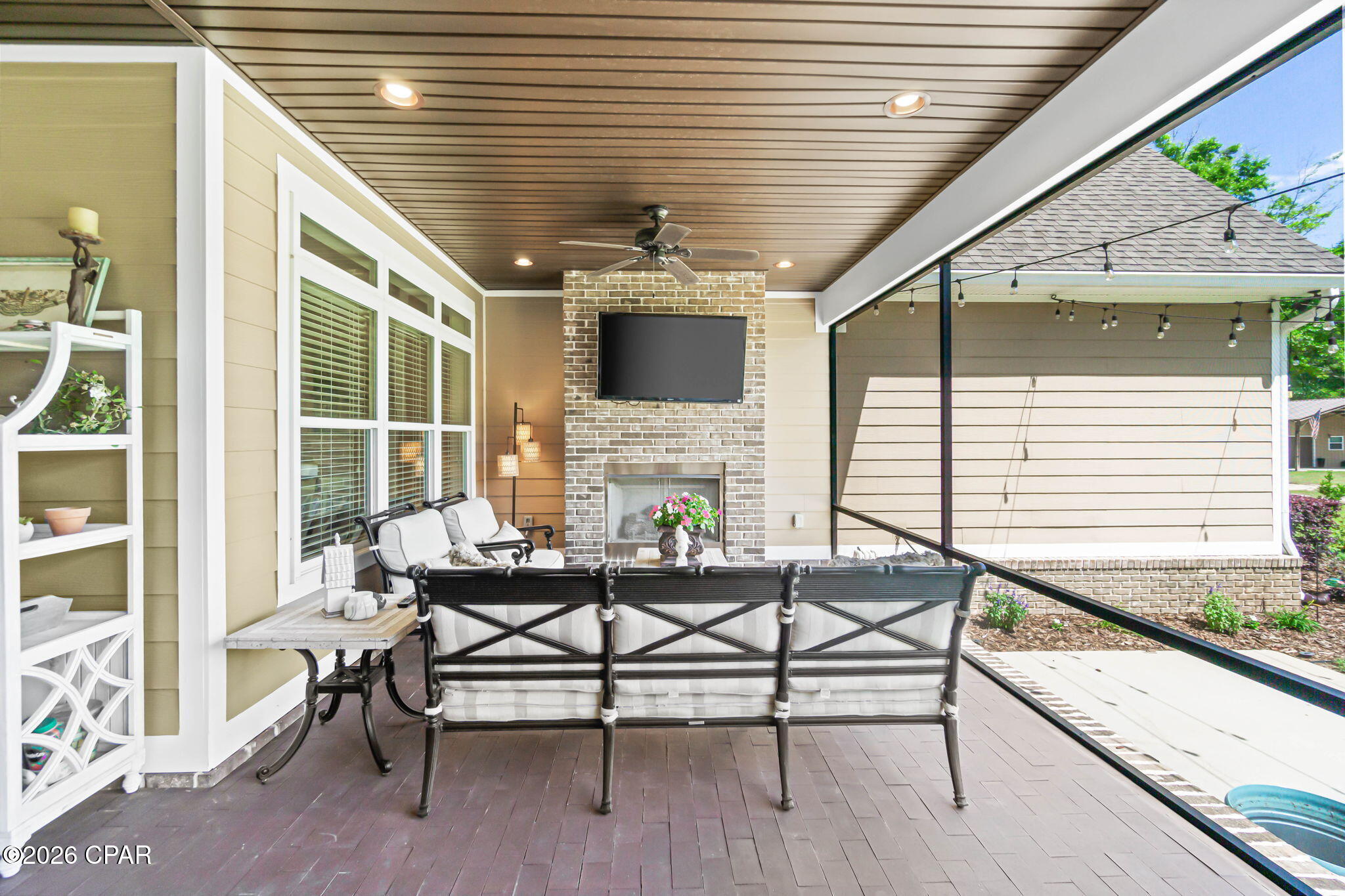 Shady Oaks - Residential