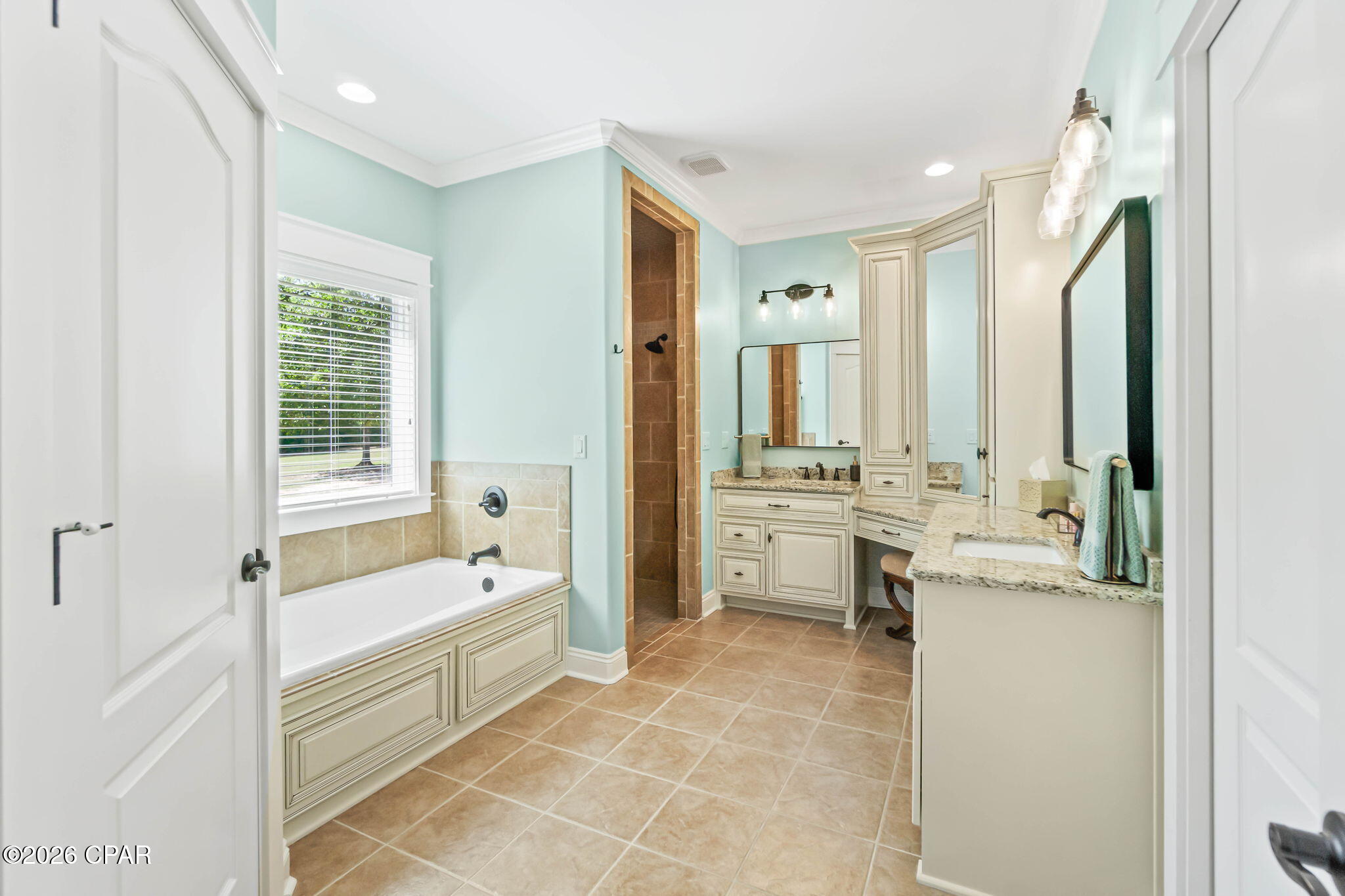 Shady Oaks - Residential