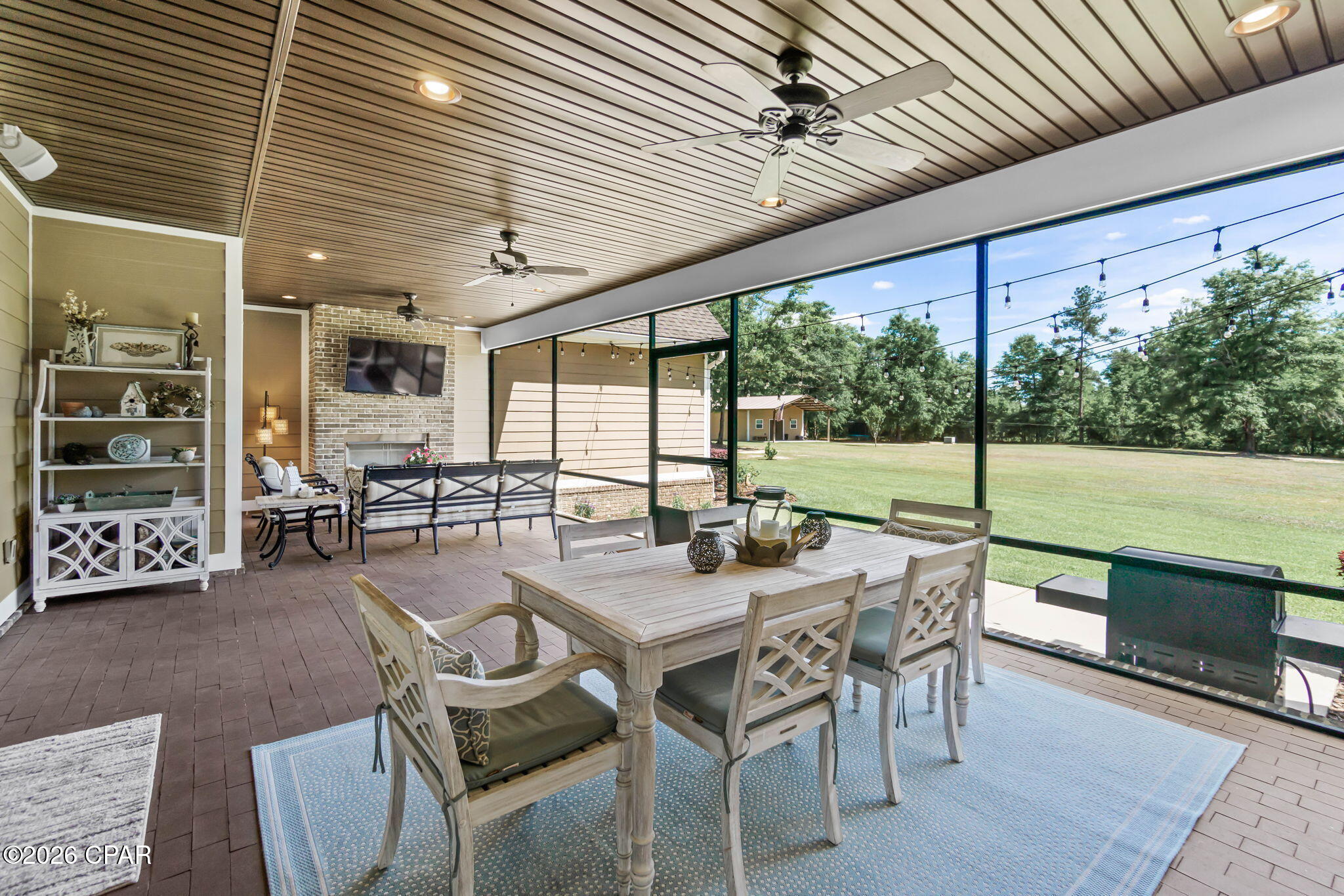Shady Oaks - Residential