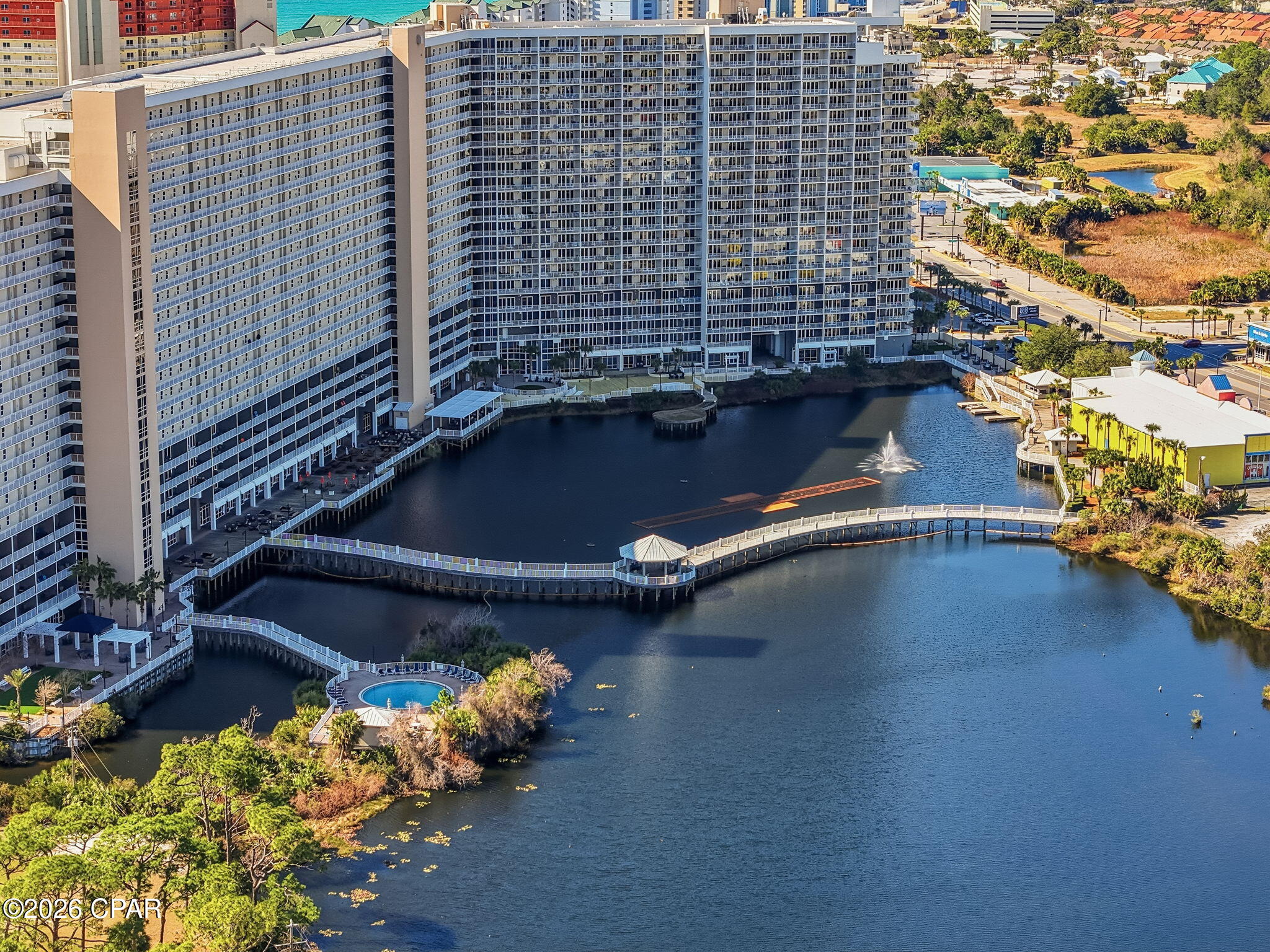 Laketown Wharf - Residential