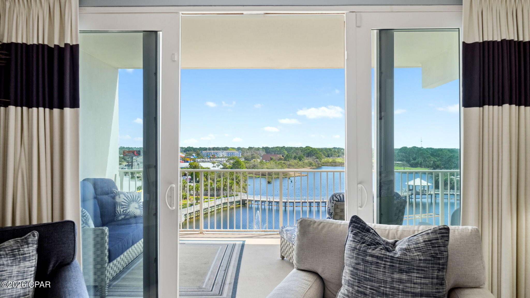 Laketown Wharf - Residential