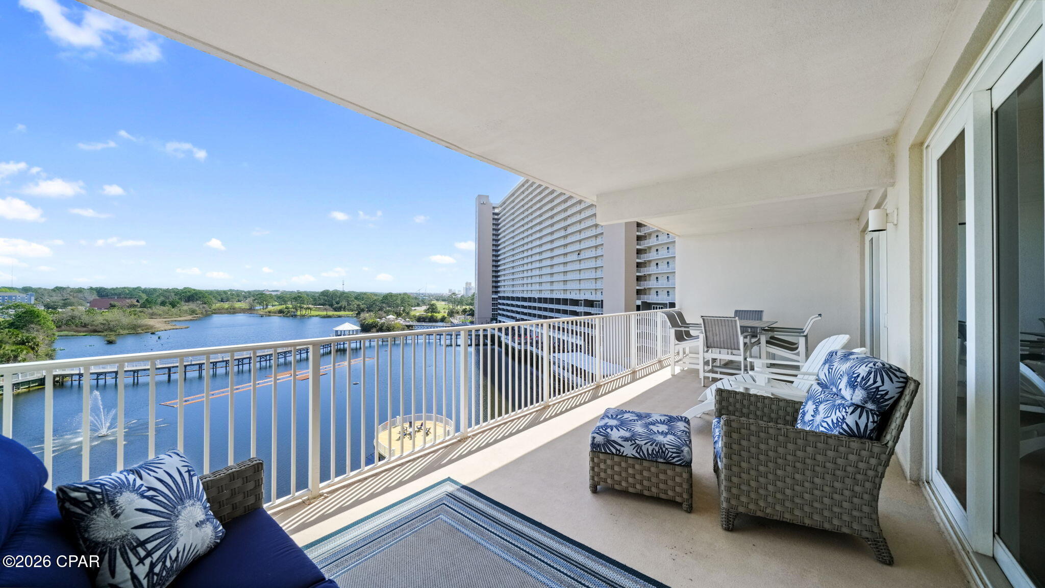 Laketown Wharf - Residential