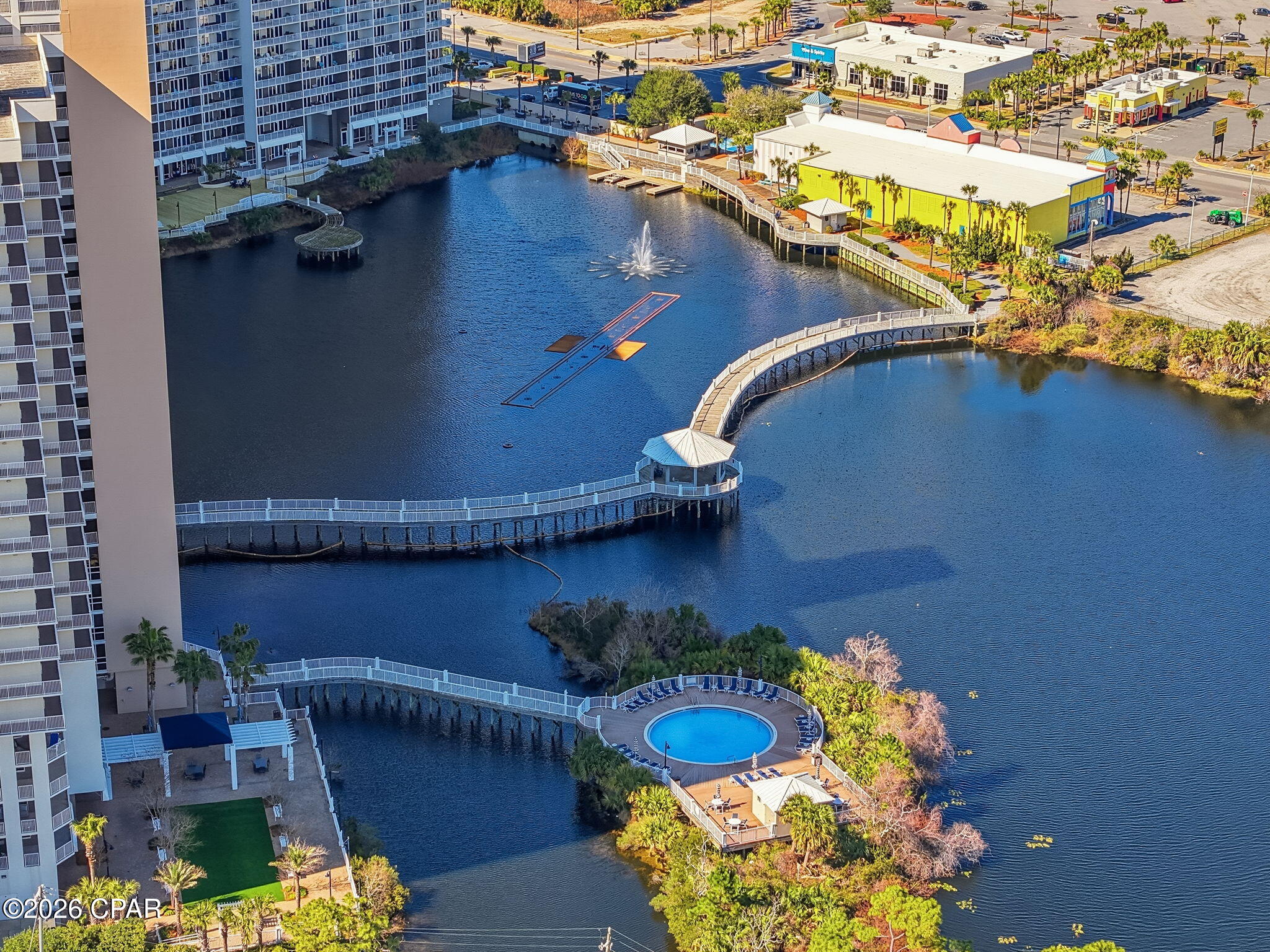 Laketown Wharf - Residential