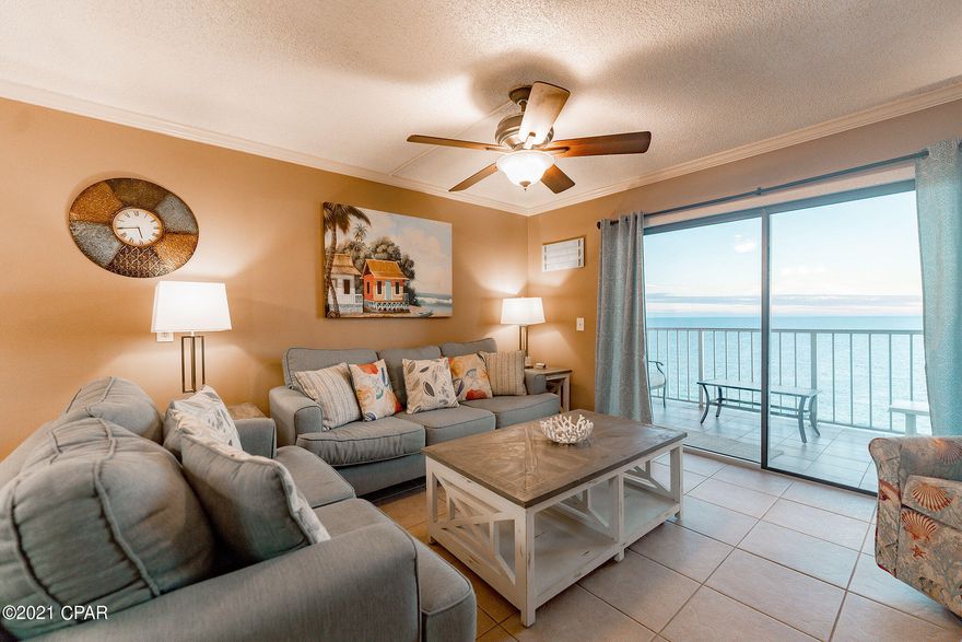 Enjoy the Sunsets from the 13th floor of this beautiful 1 bedroom, 1 bath condo located at the Summit. Beautifully decorated and fully furnished with new furniture for the living room and the balcony.  The Summit has 2 pools, 3 hot tubs, Tiki Bar, Market, and Bikini Bobs restaurant 

Close to Shopping, dinning and attractions.